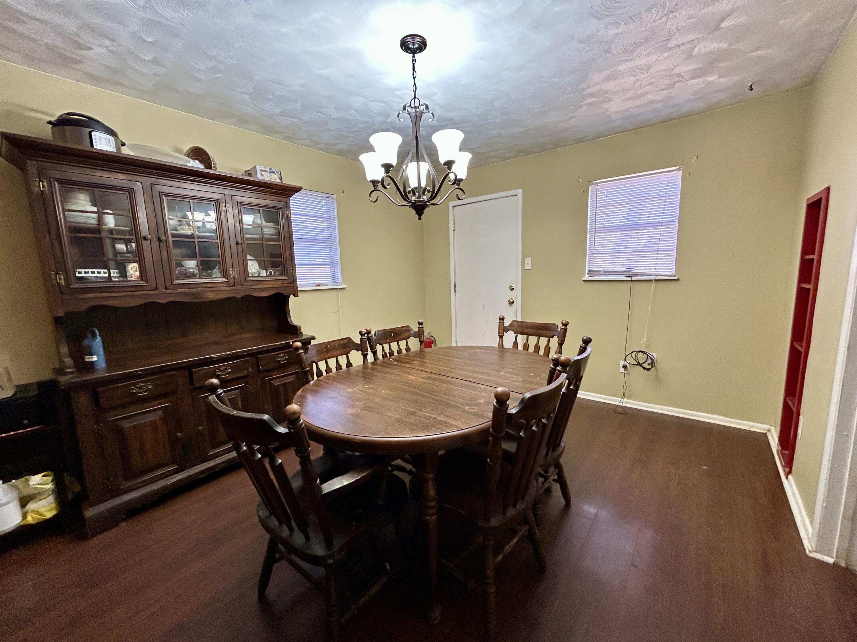 3212 1st Street Property Photo 11