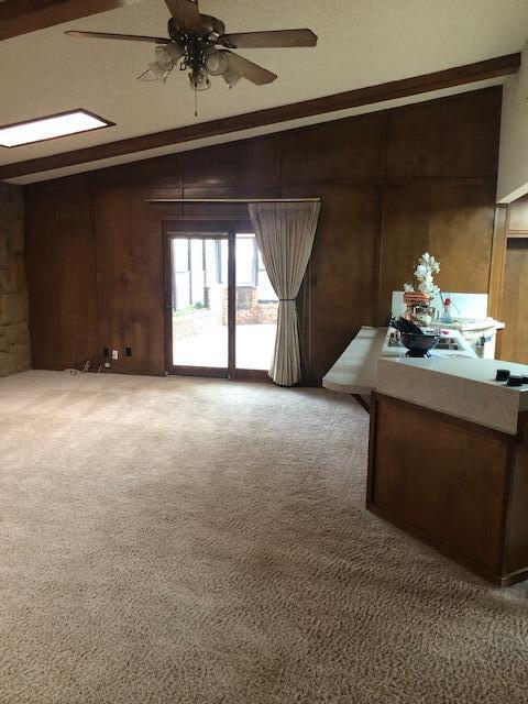908 W Main Street Property Photo 10