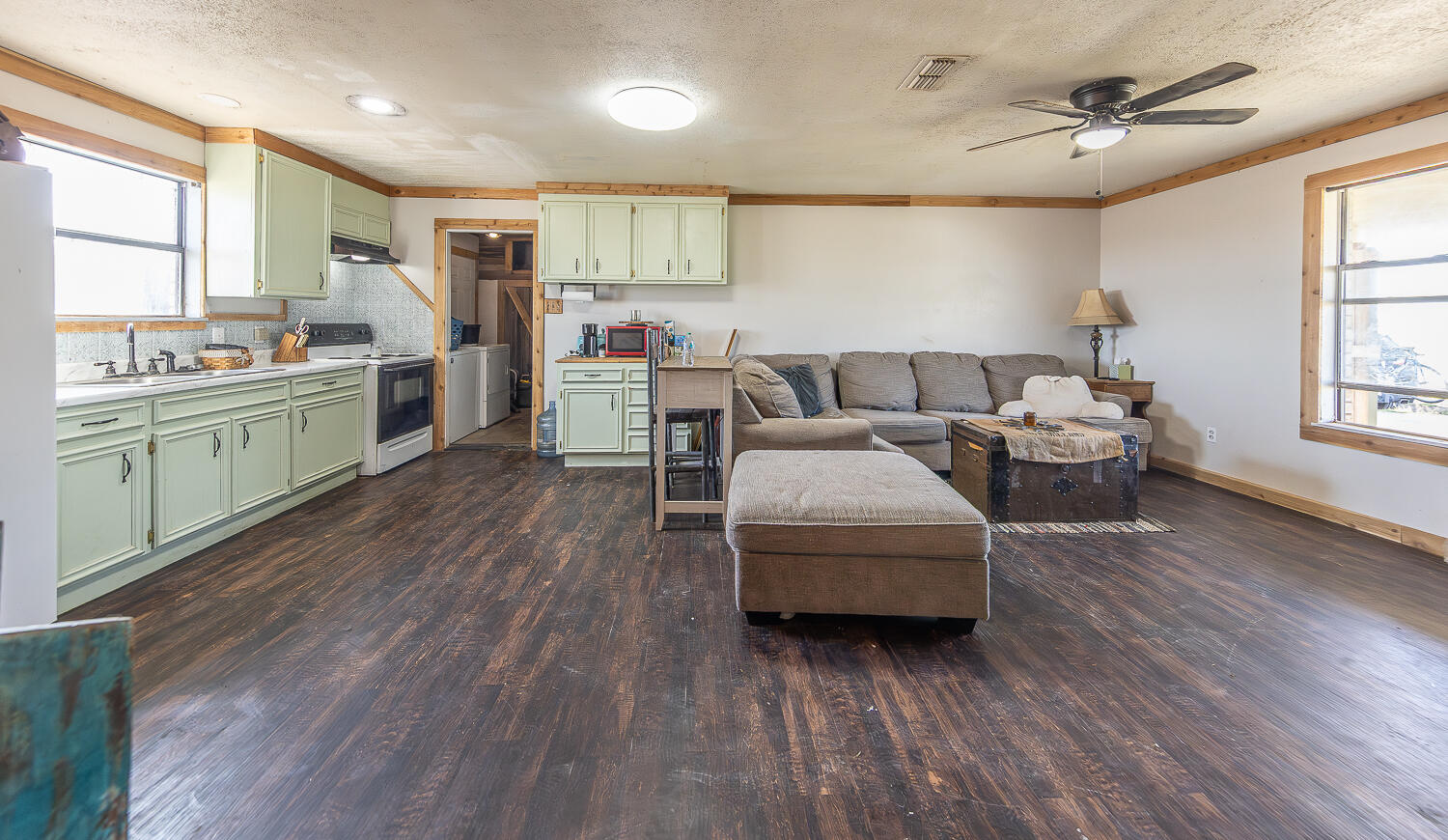 11008 County Rd 5560 Property Photo 5