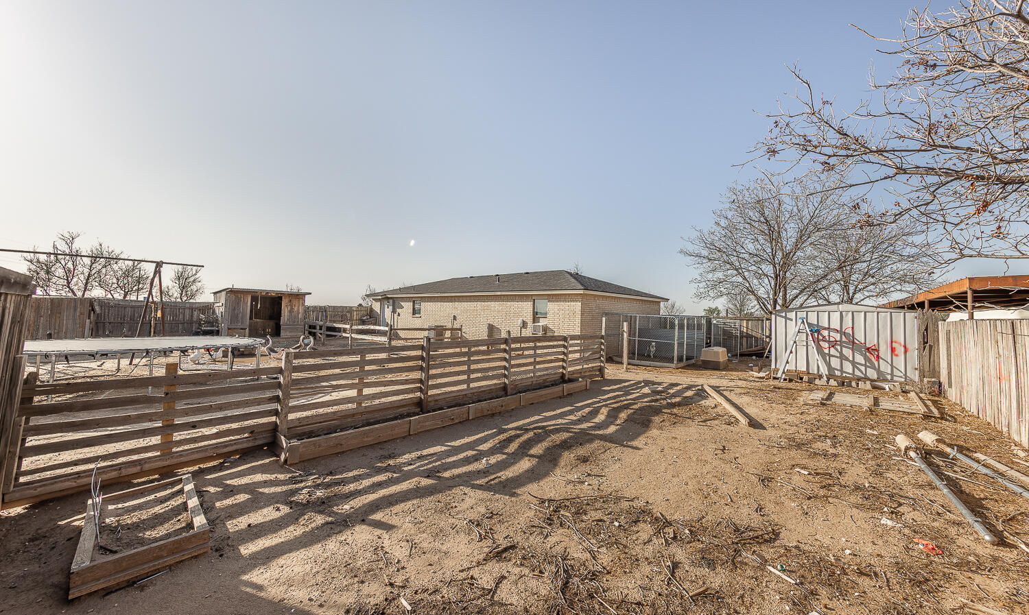 11008 County Rd 5560 Property Photo 14
