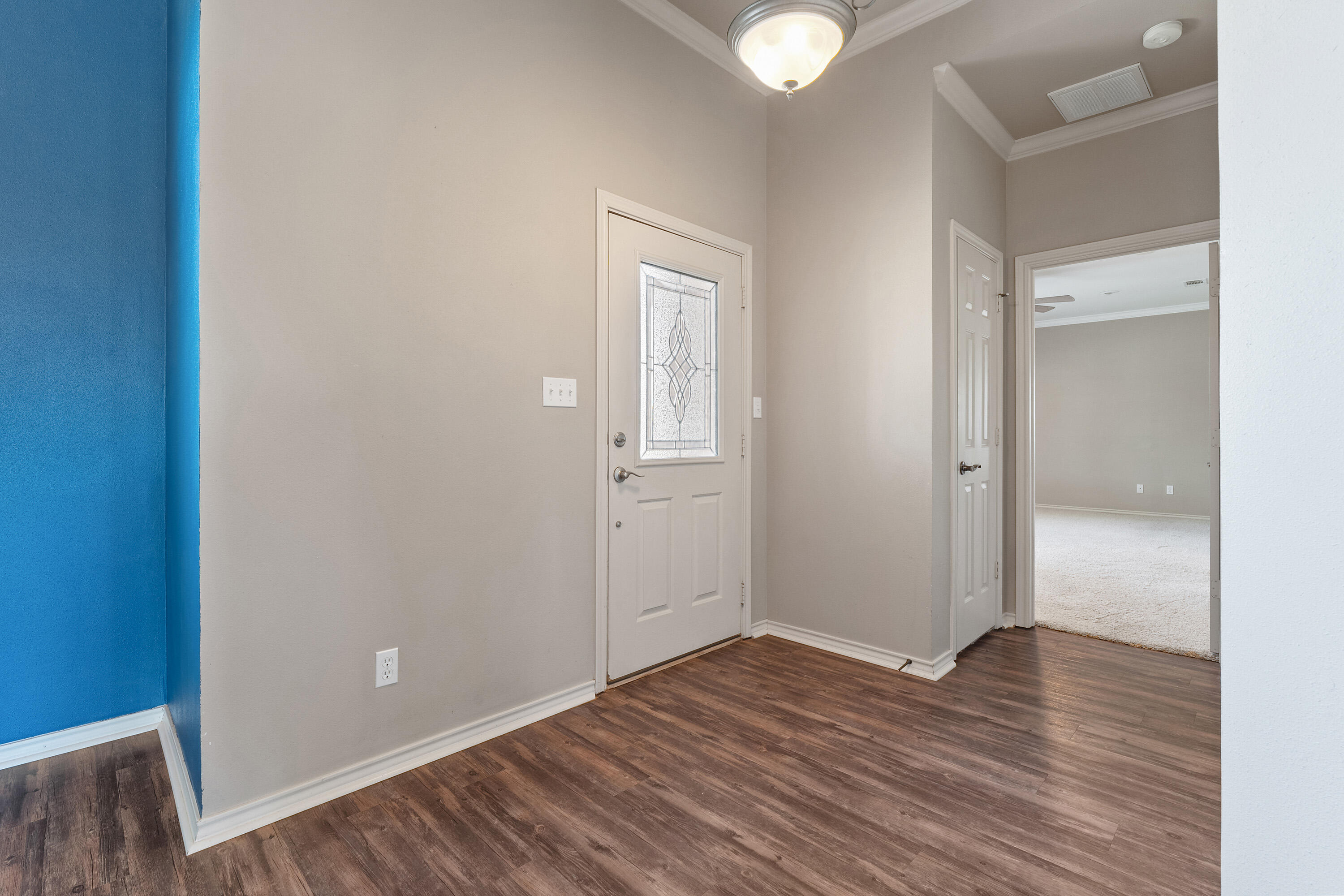 5602 156th Street Property Photo 7