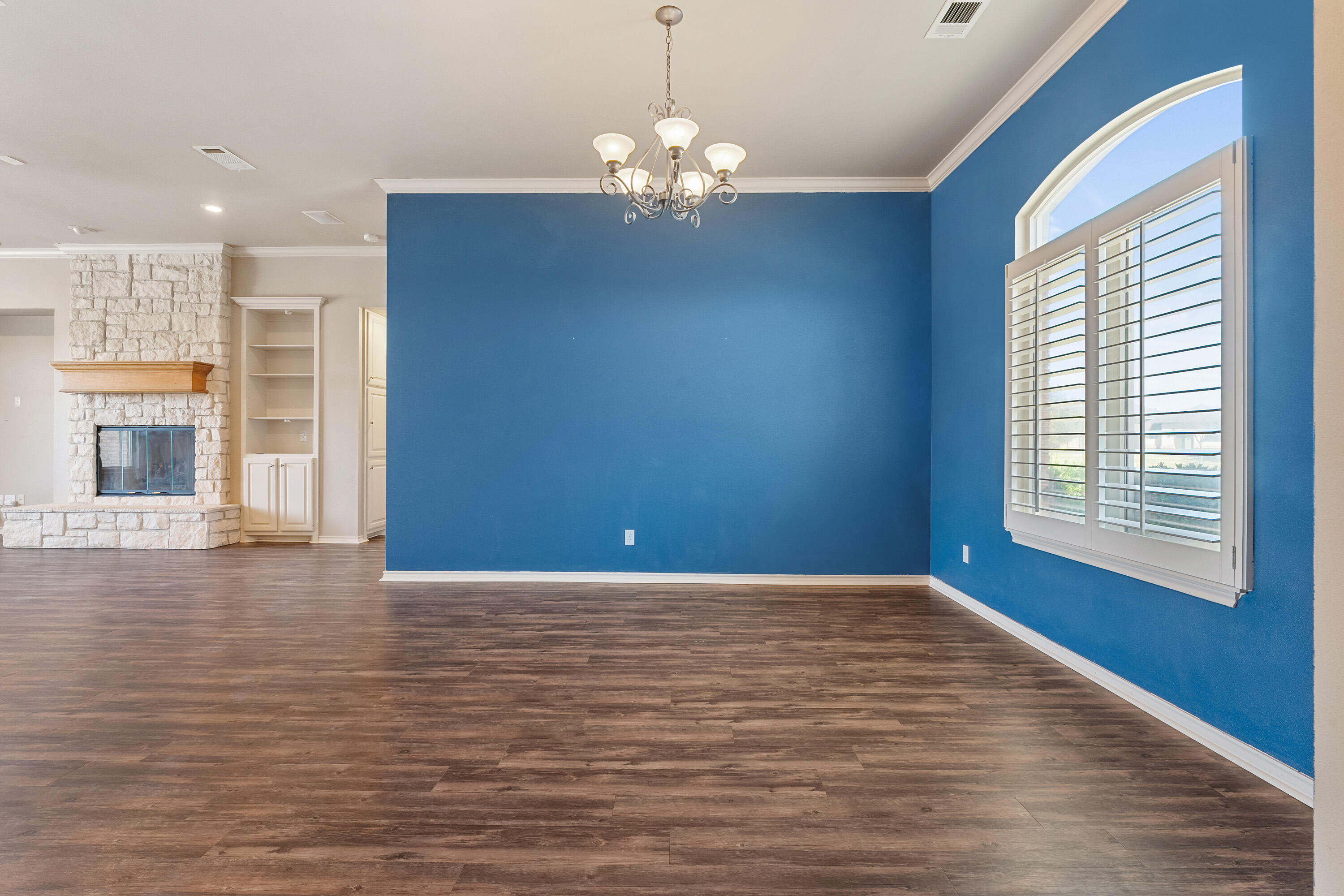 5602 156th Street Property Photo 9