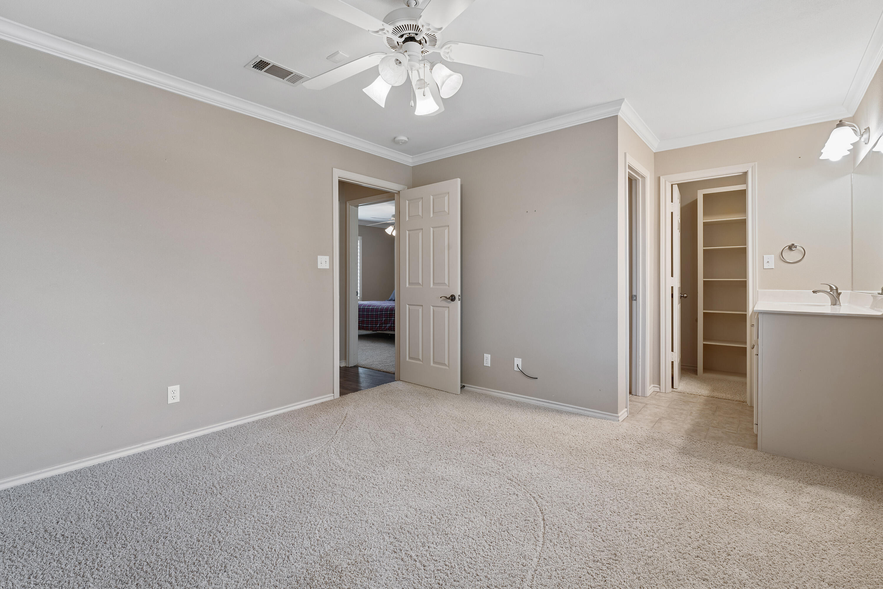 5602 156th Street Property Photo 23