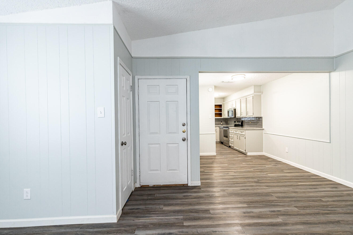 6502 26th Street, A Property Photo 5