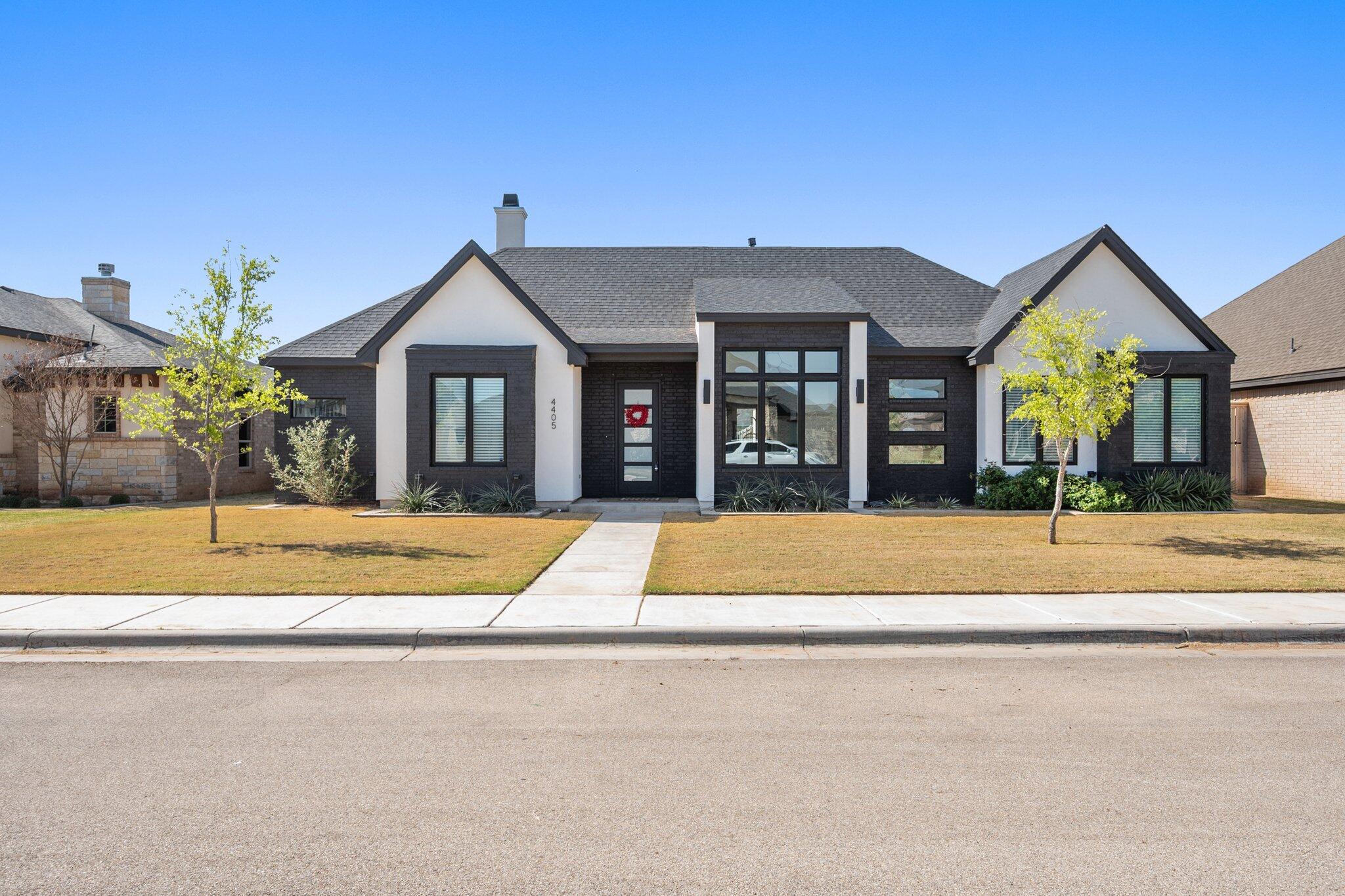 4405 140th Street Property Photo 1