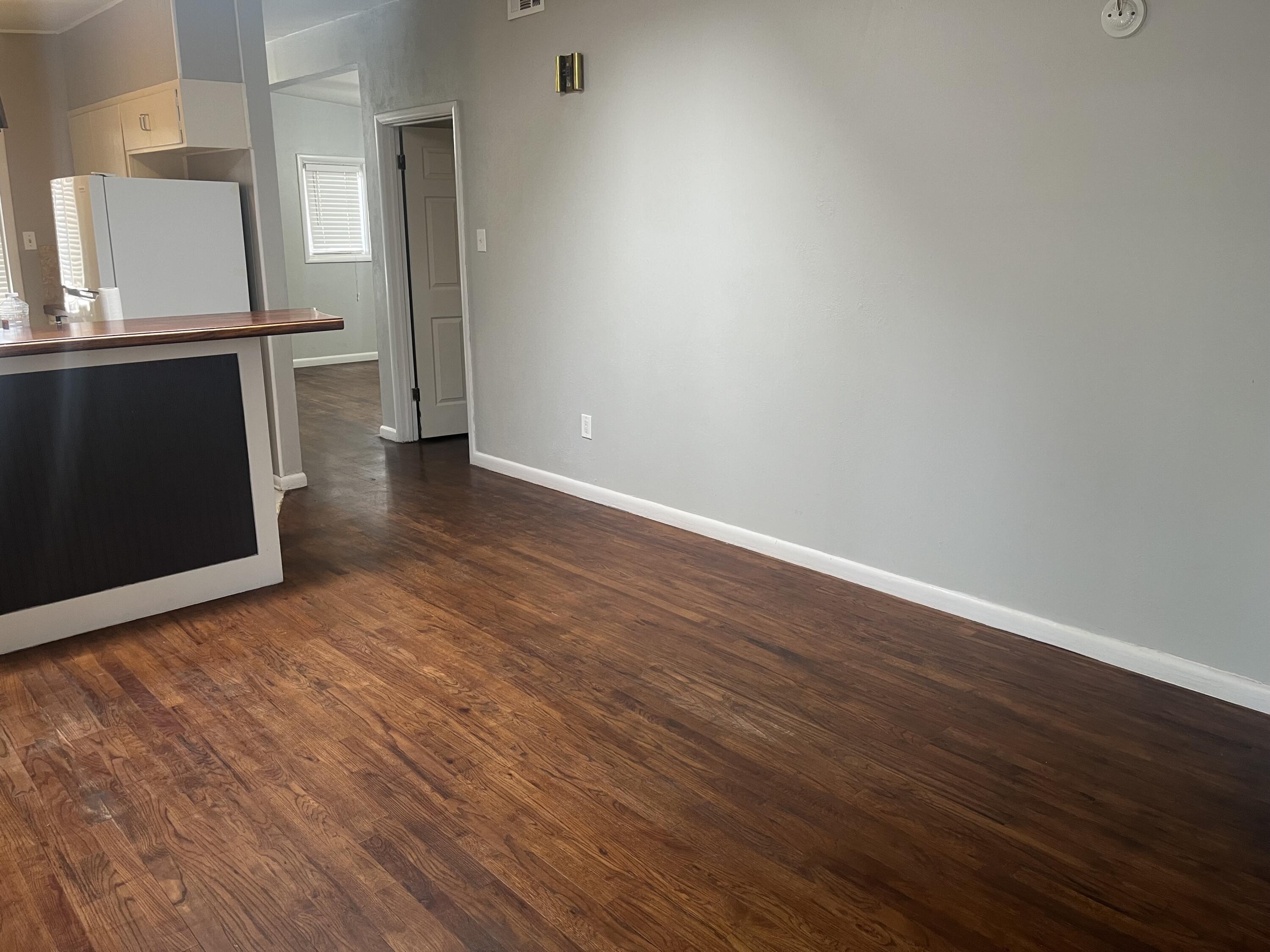 2602 45th Street Property Photo 5