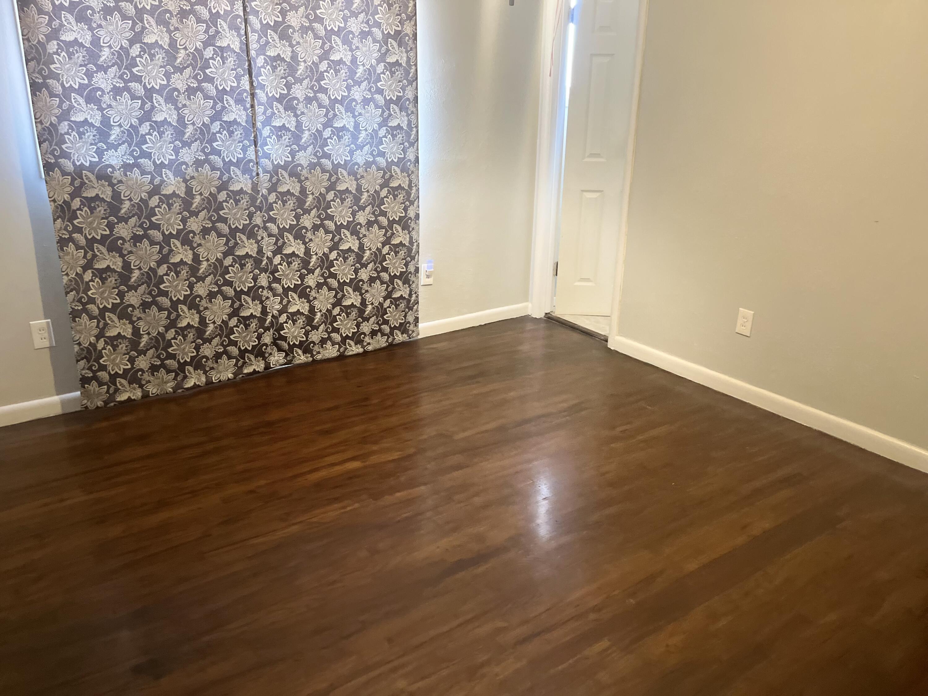 2602 45th Street Property Photo 14