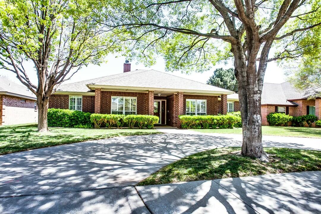 104 N Vale Avenue Property Photo 1