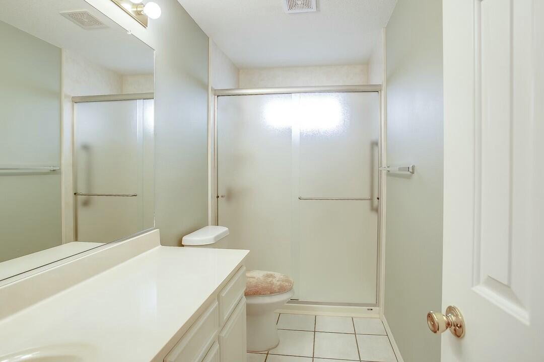 104 N Vale Avenue Property Photo 12