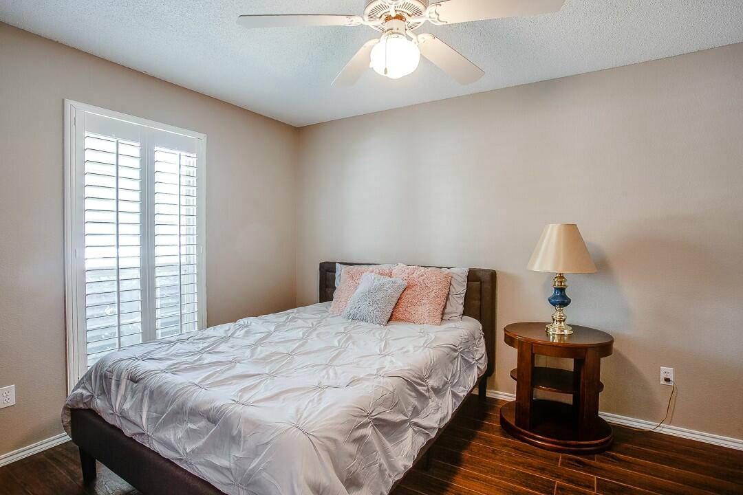 104 N Vale Avenue Property Photo 16
