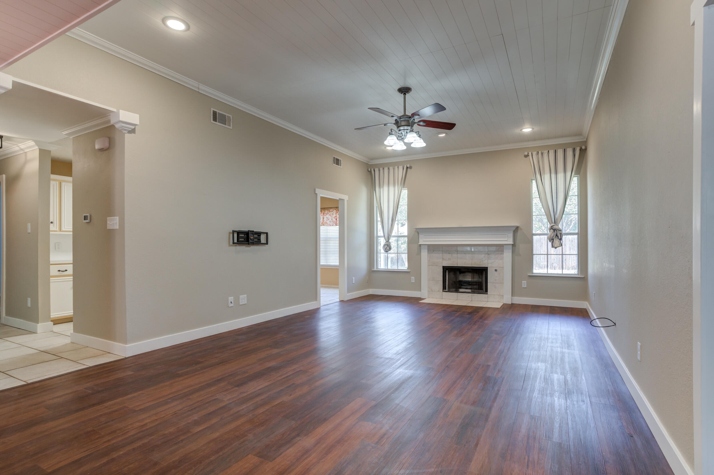 2728 81st Street Property Photo 12
