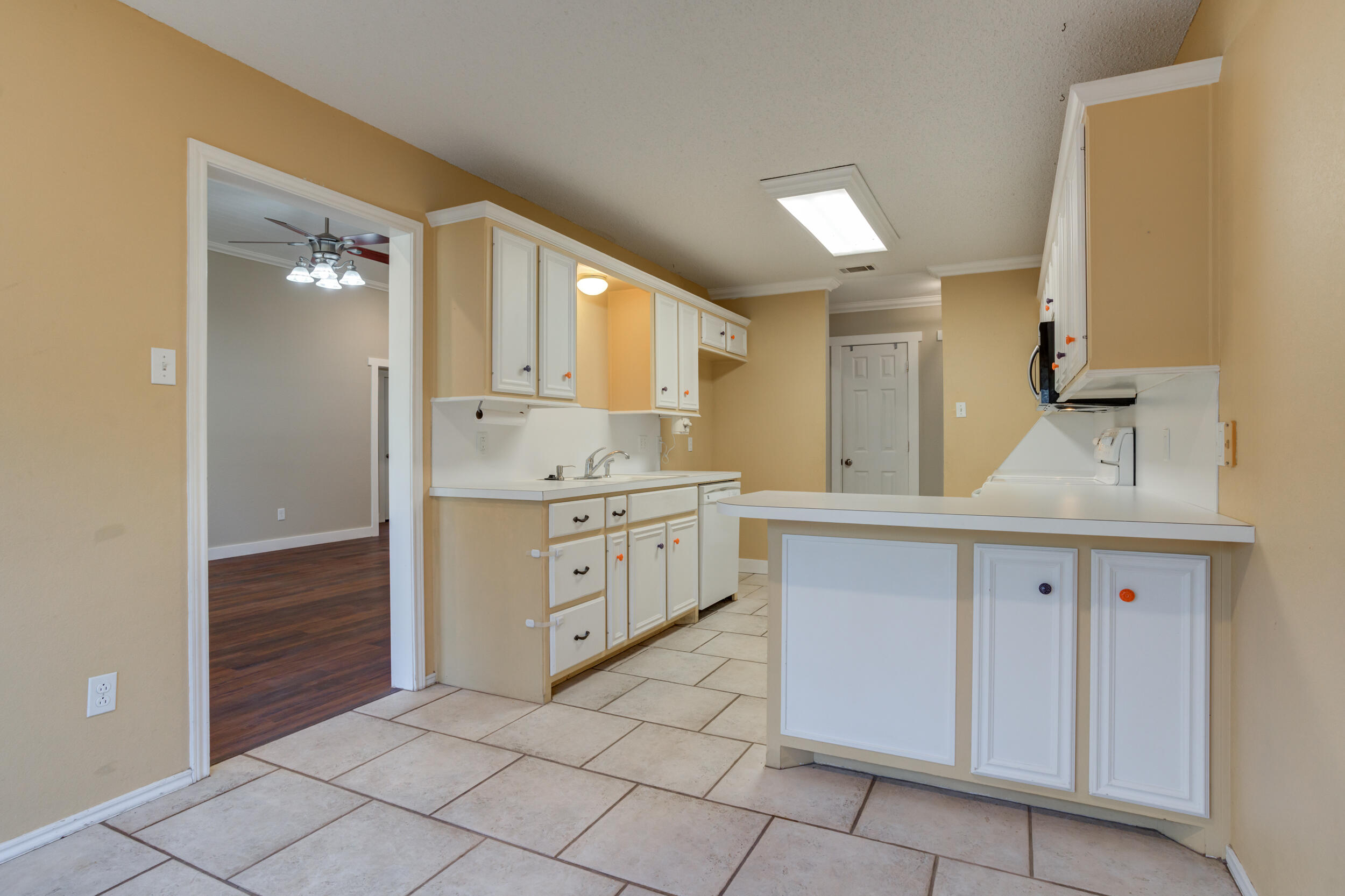 2728 81st Street Property Photo 16