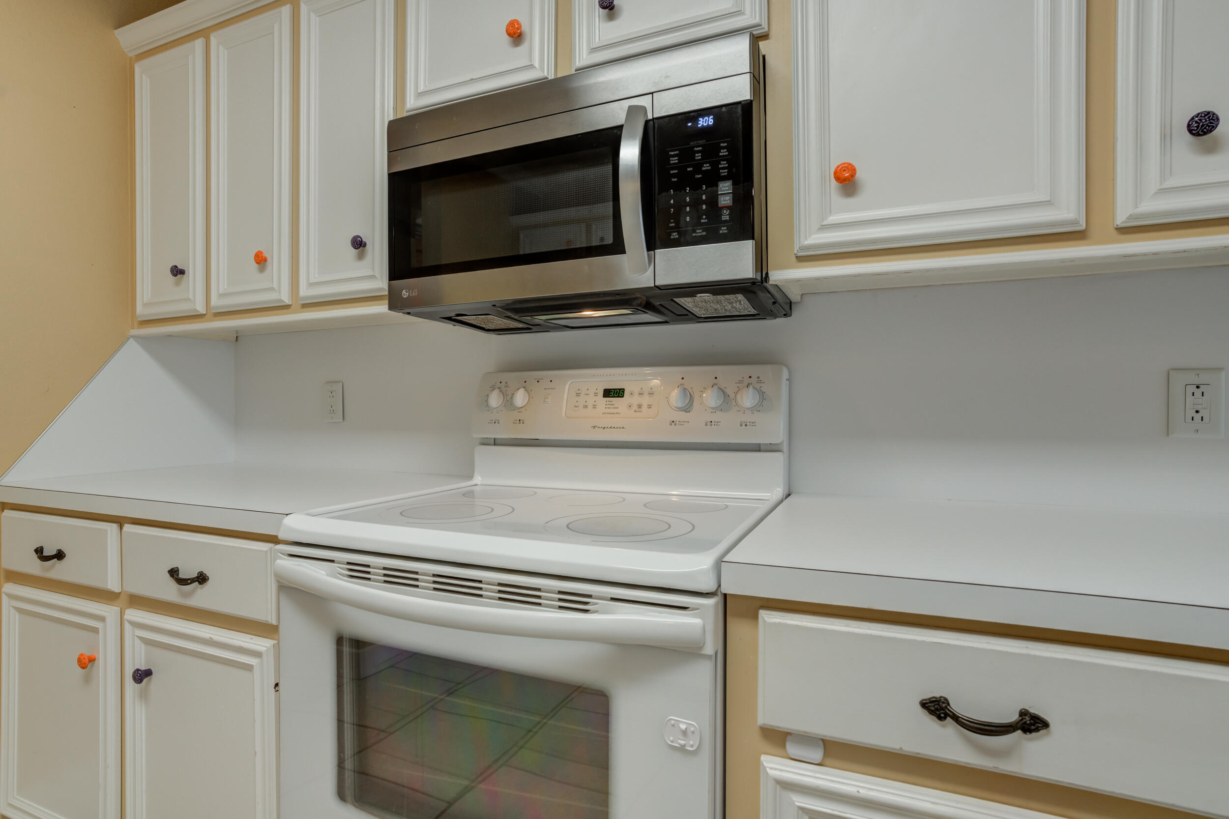 2728 81st Street Property Photo 20