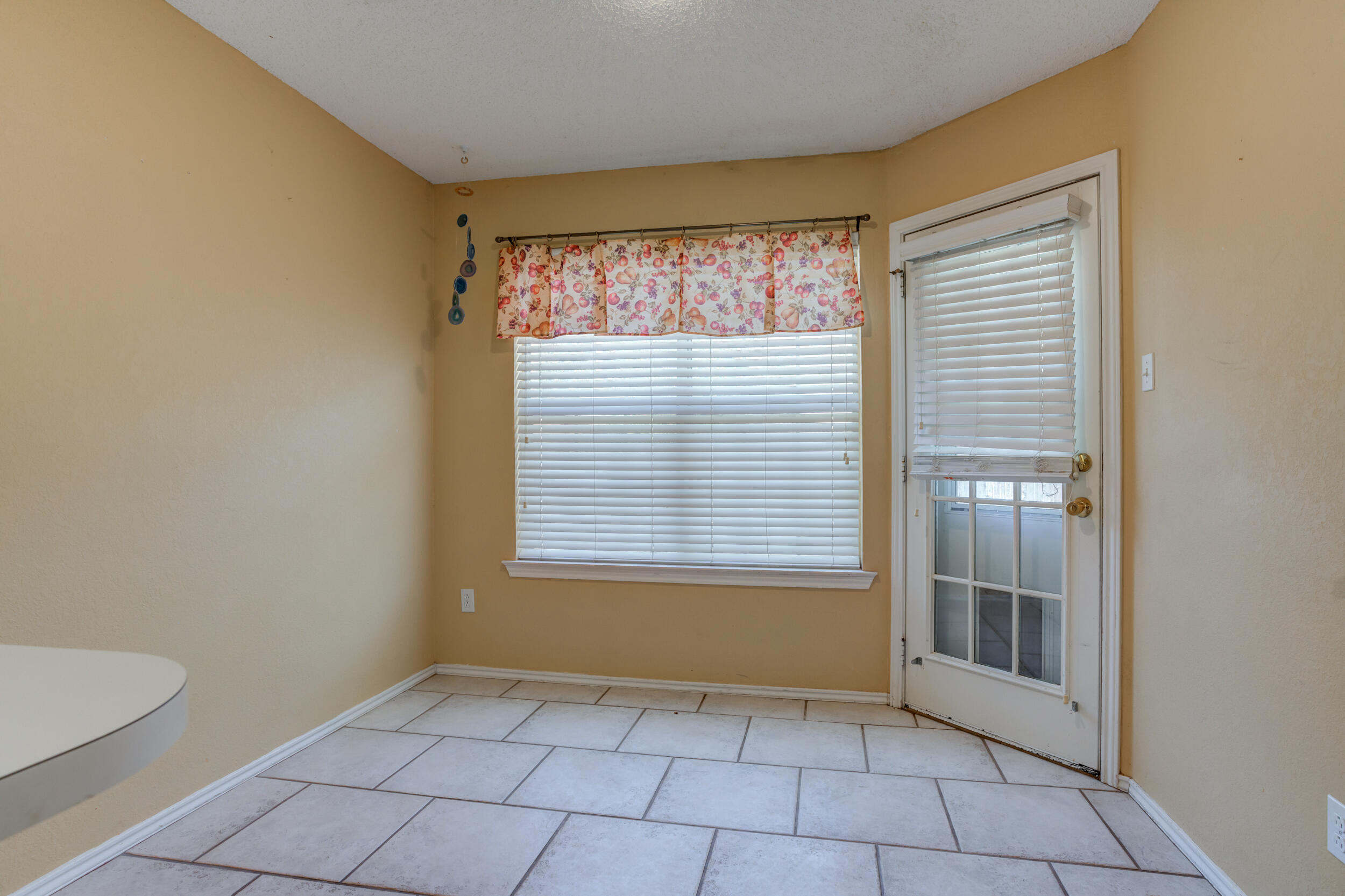 2728 81st Street Property Photo 22