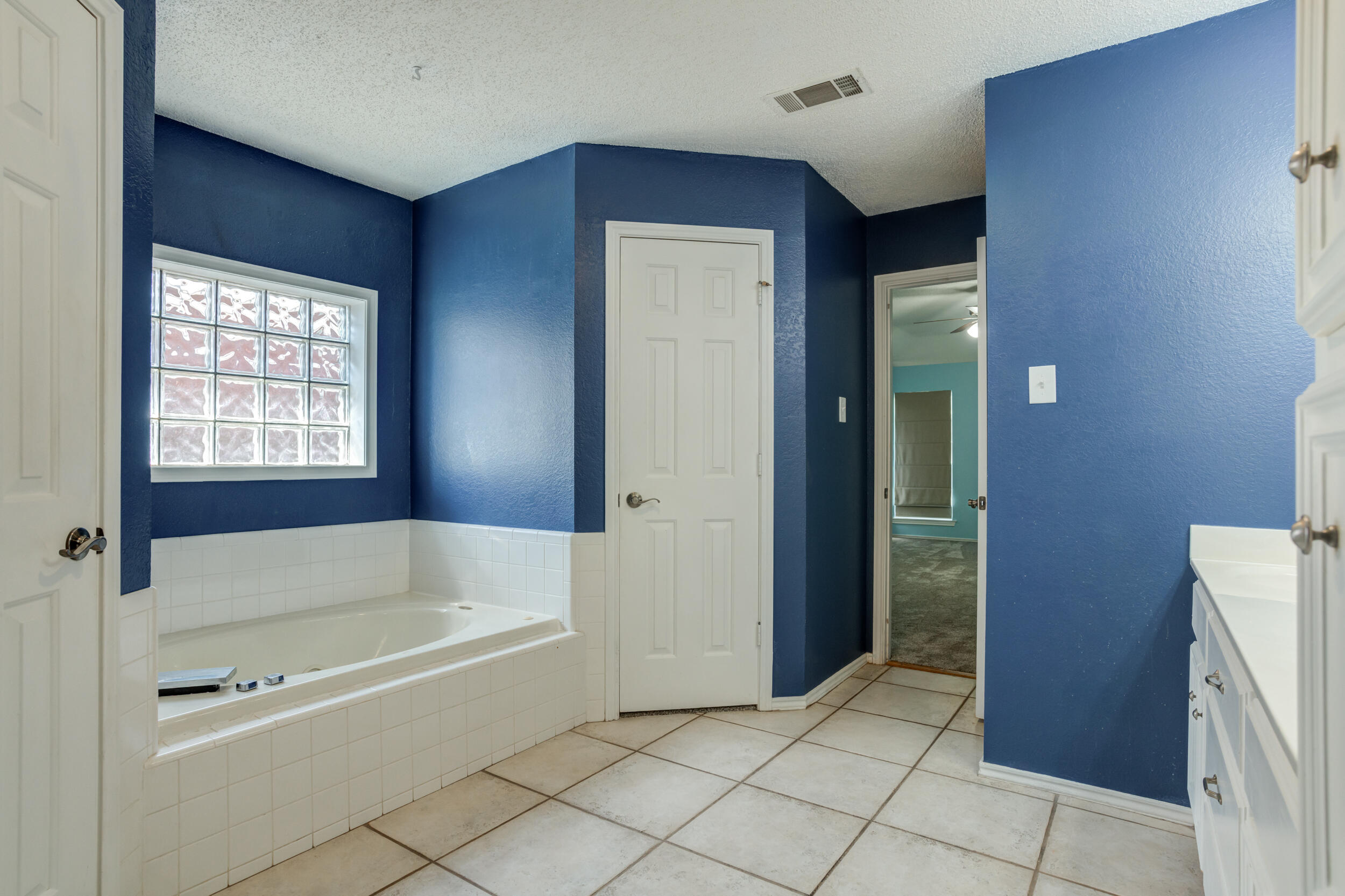 2728 81st Street Property Photo 28