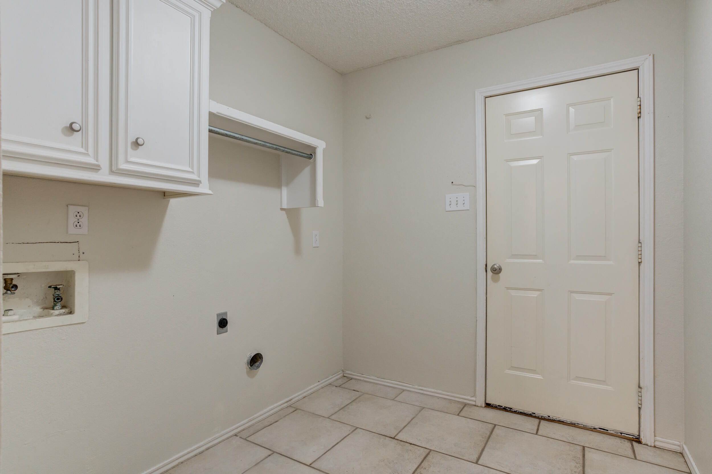 2728 81st Street Property Photo 40