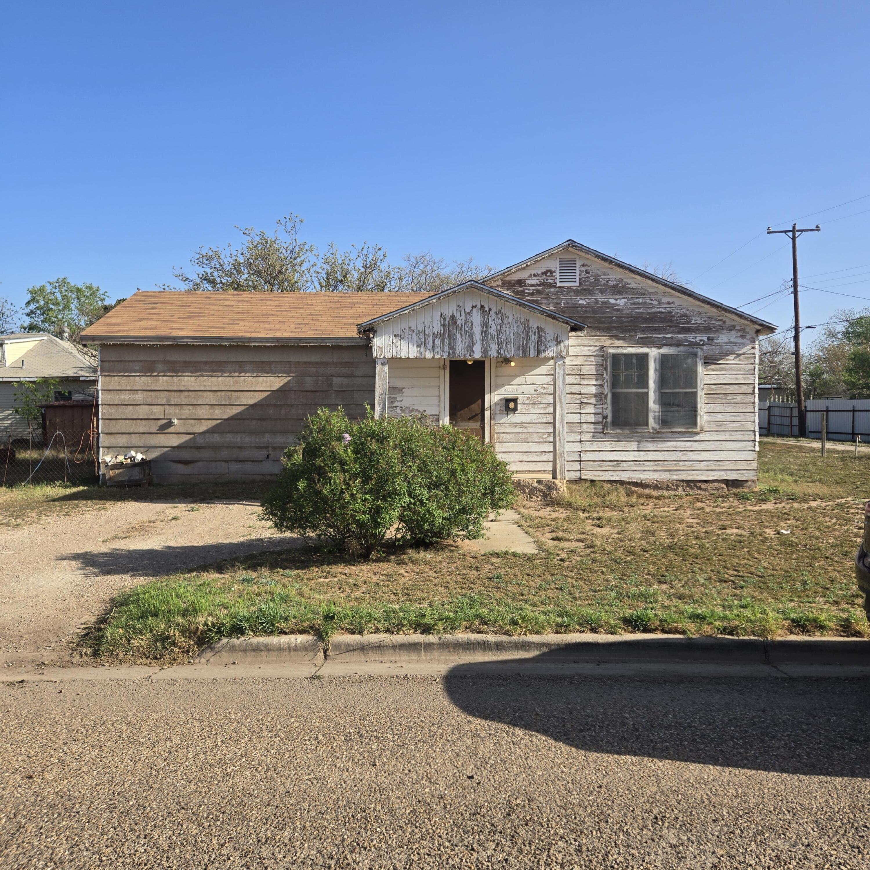 750 S 14th Street Property Photo 1