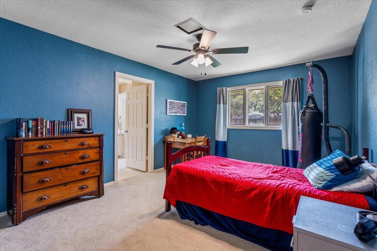 318 Cottonwood Lane Property Photo 32