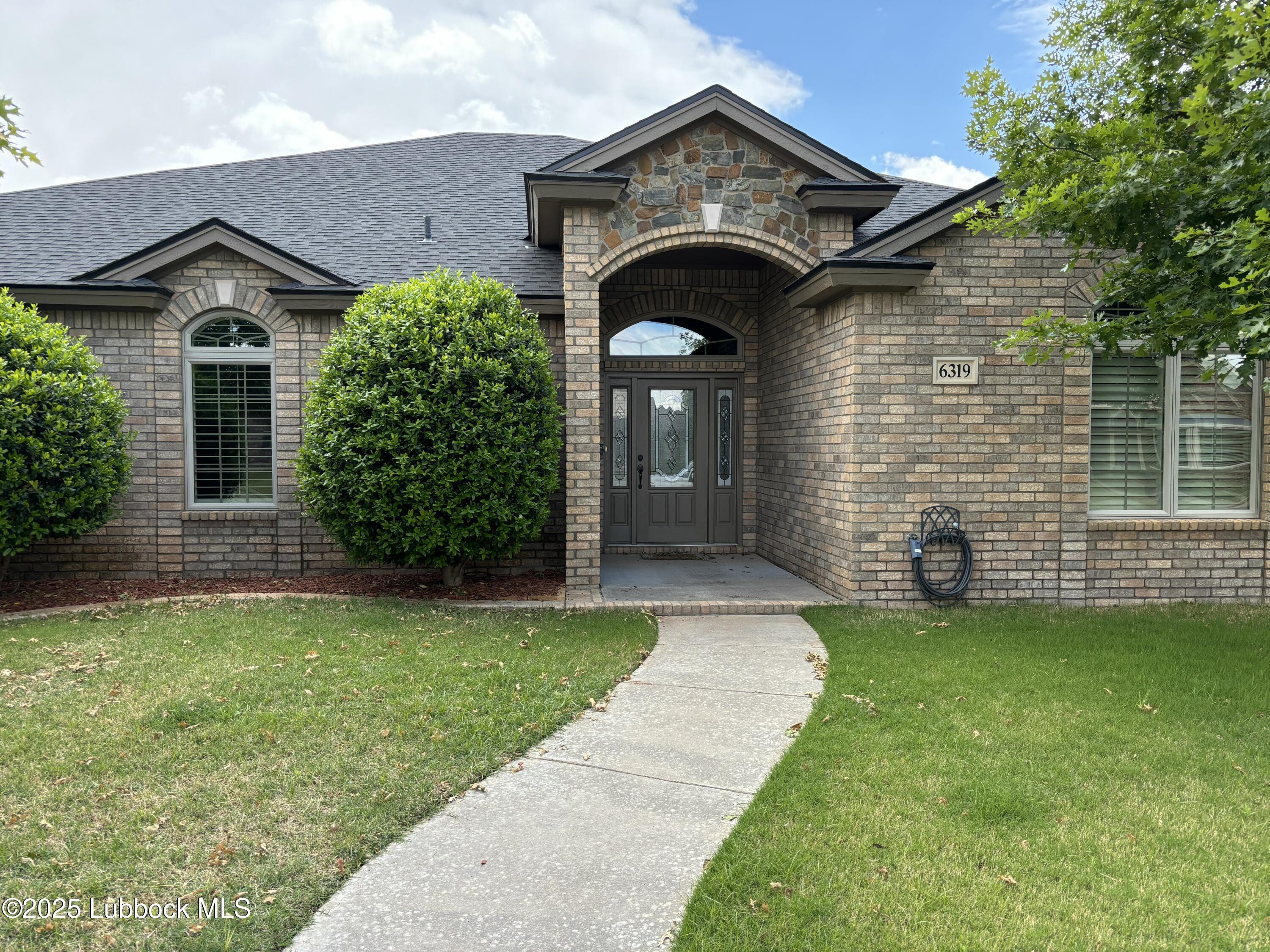 6319 76th Street Property Photo