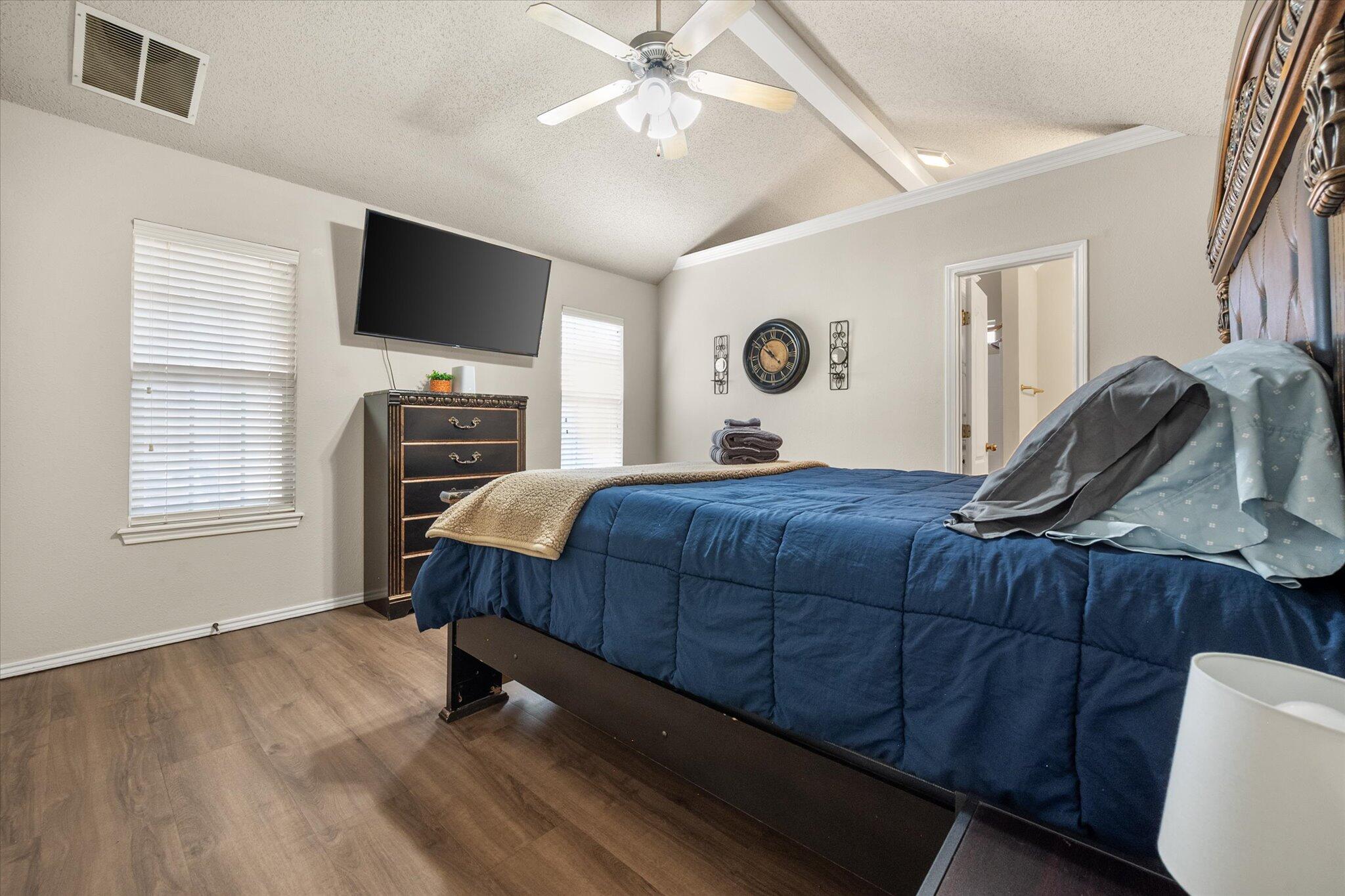 1930 77th Place Property Photo 20