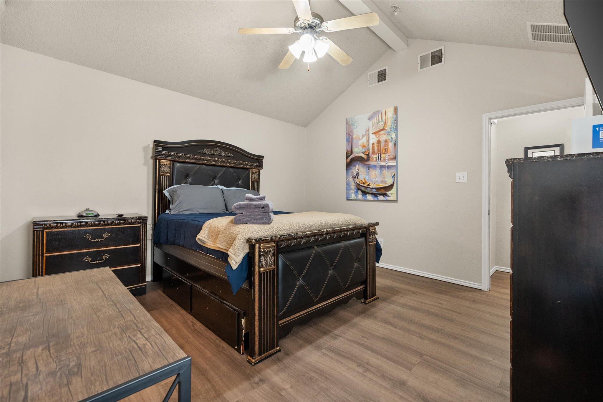 1930 77th Place Property Photo 25