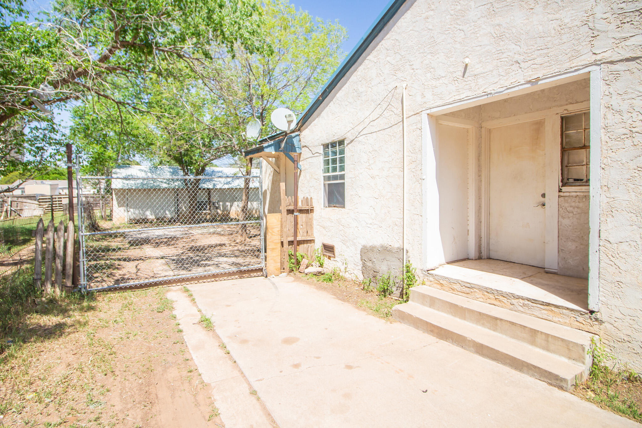 1608 29th Street Property Photo 4