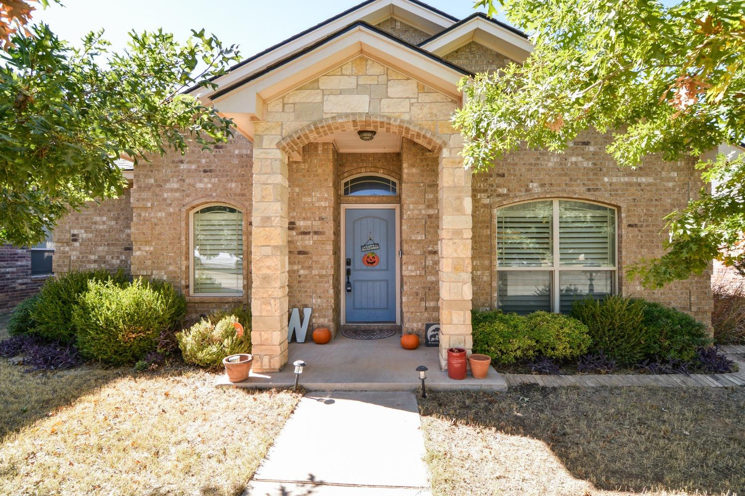11202 Canton Avenue Property Photo 1