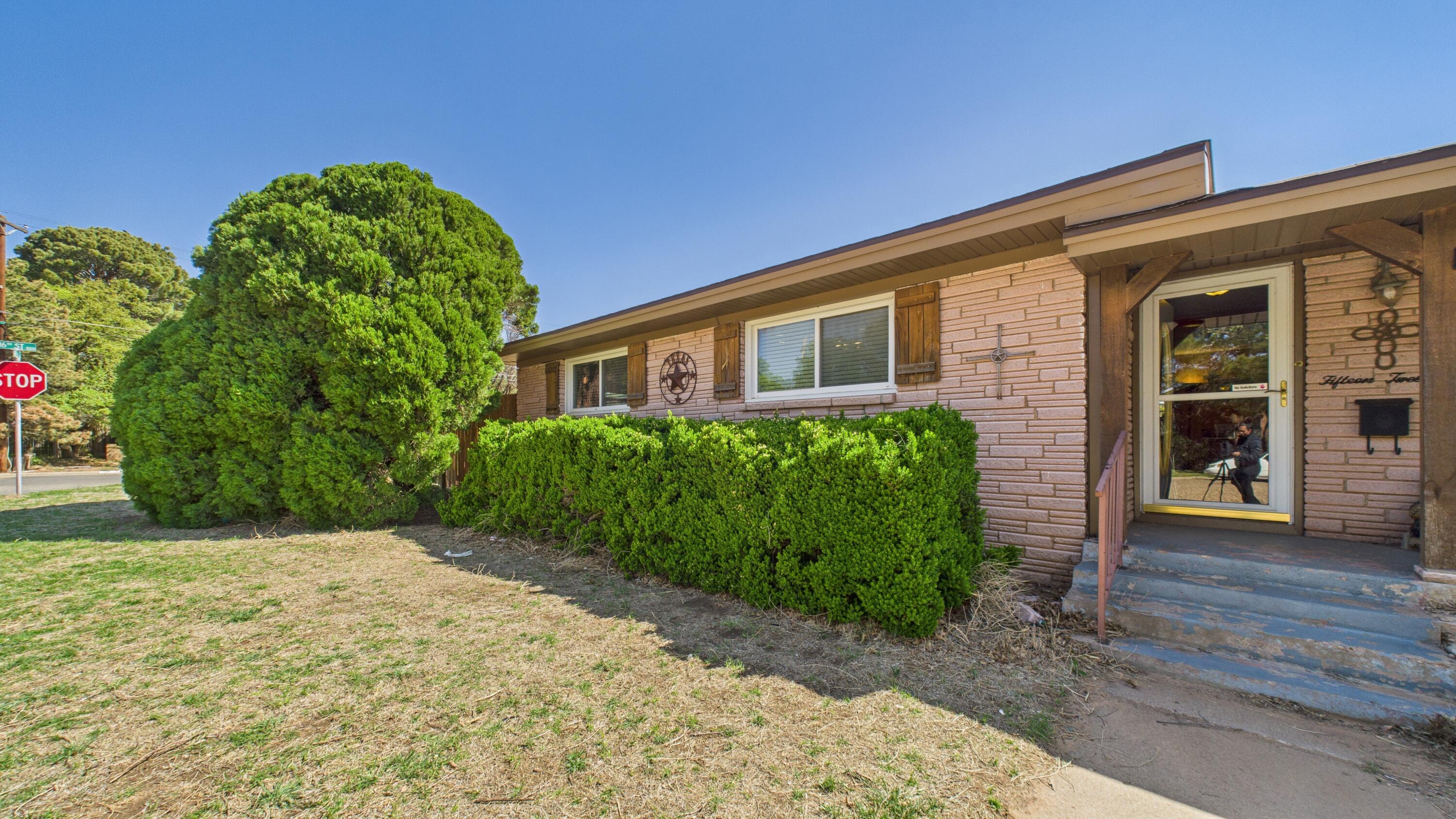 1512 Avenue K Property Photo 1