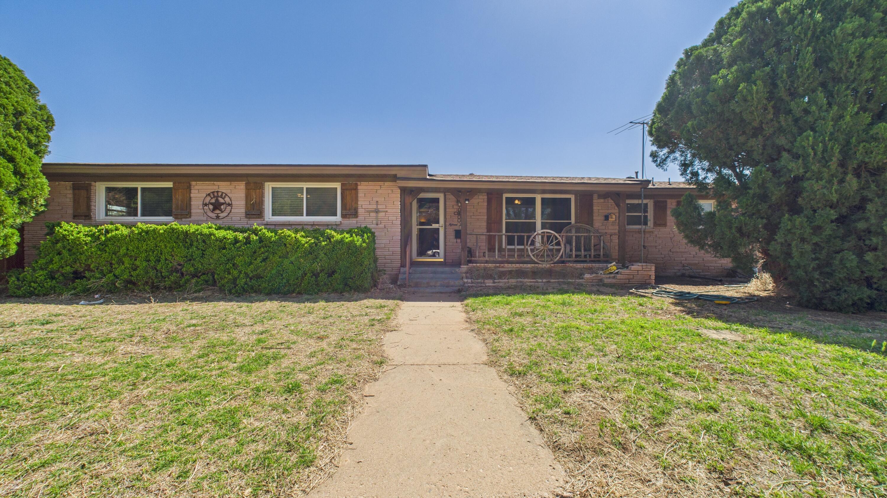 1512 Avenue K Property Photo 8