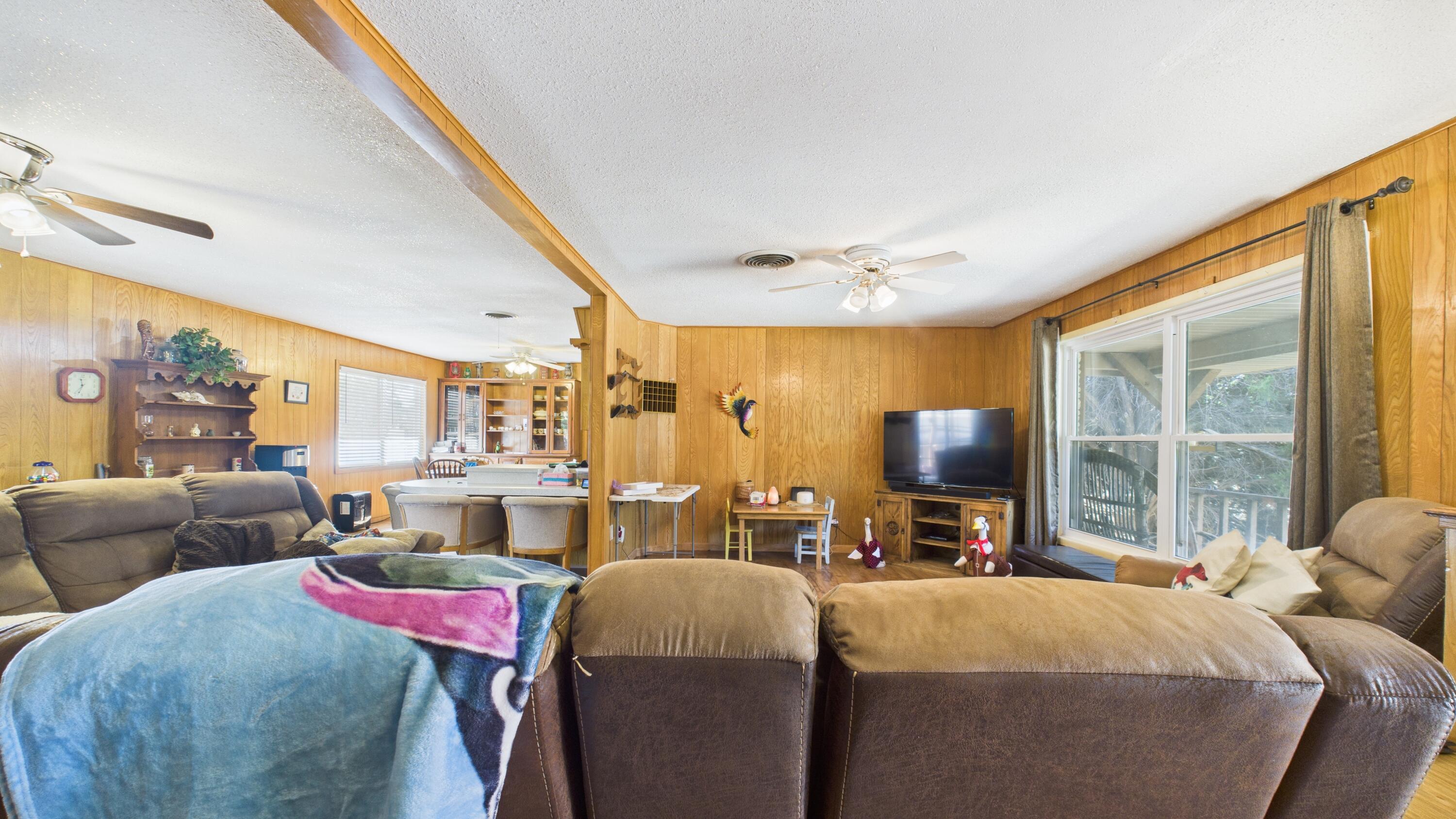 1512 Avenue K Property Photo 11