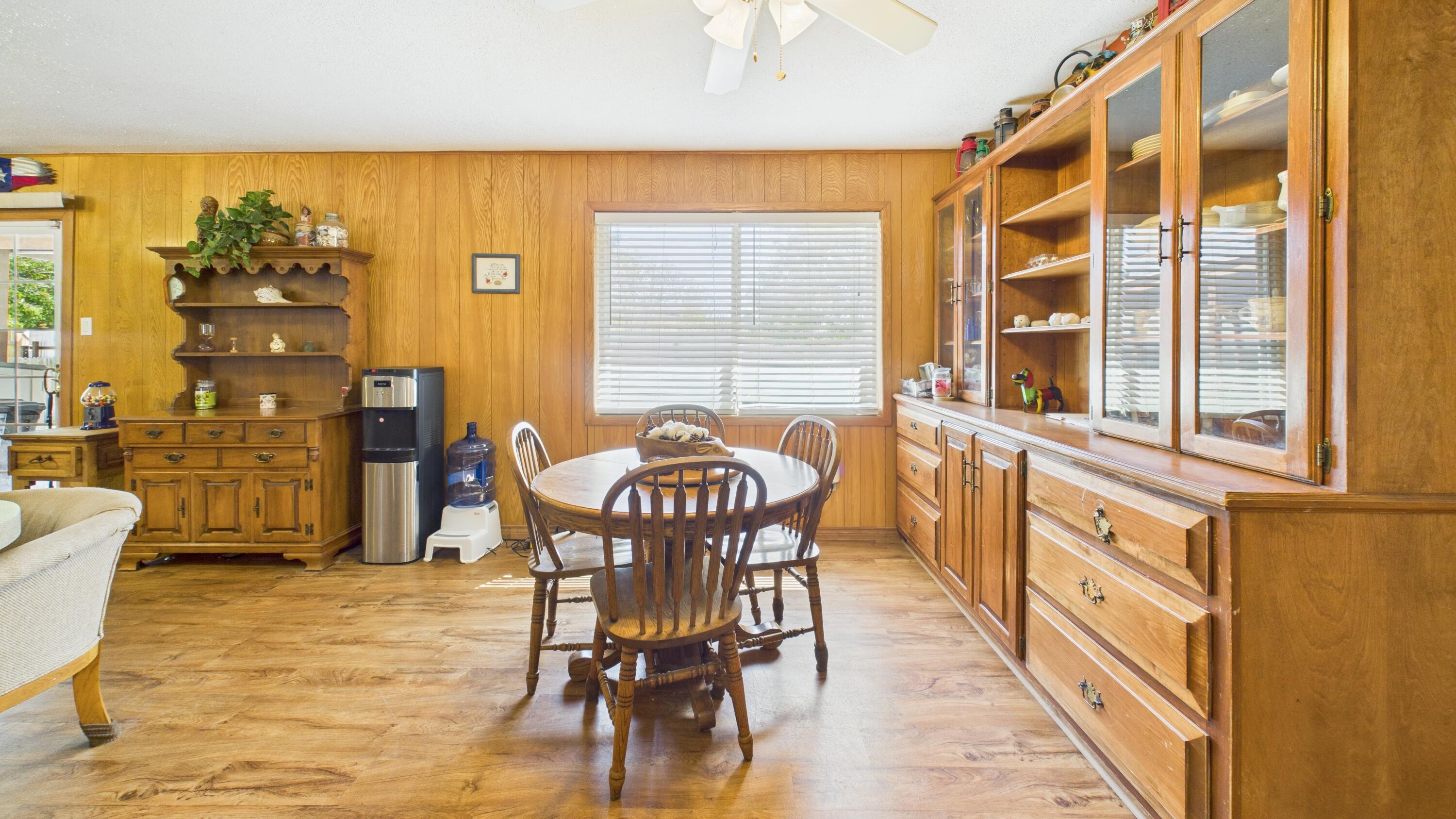 1512 Avenue K Property Photo 18