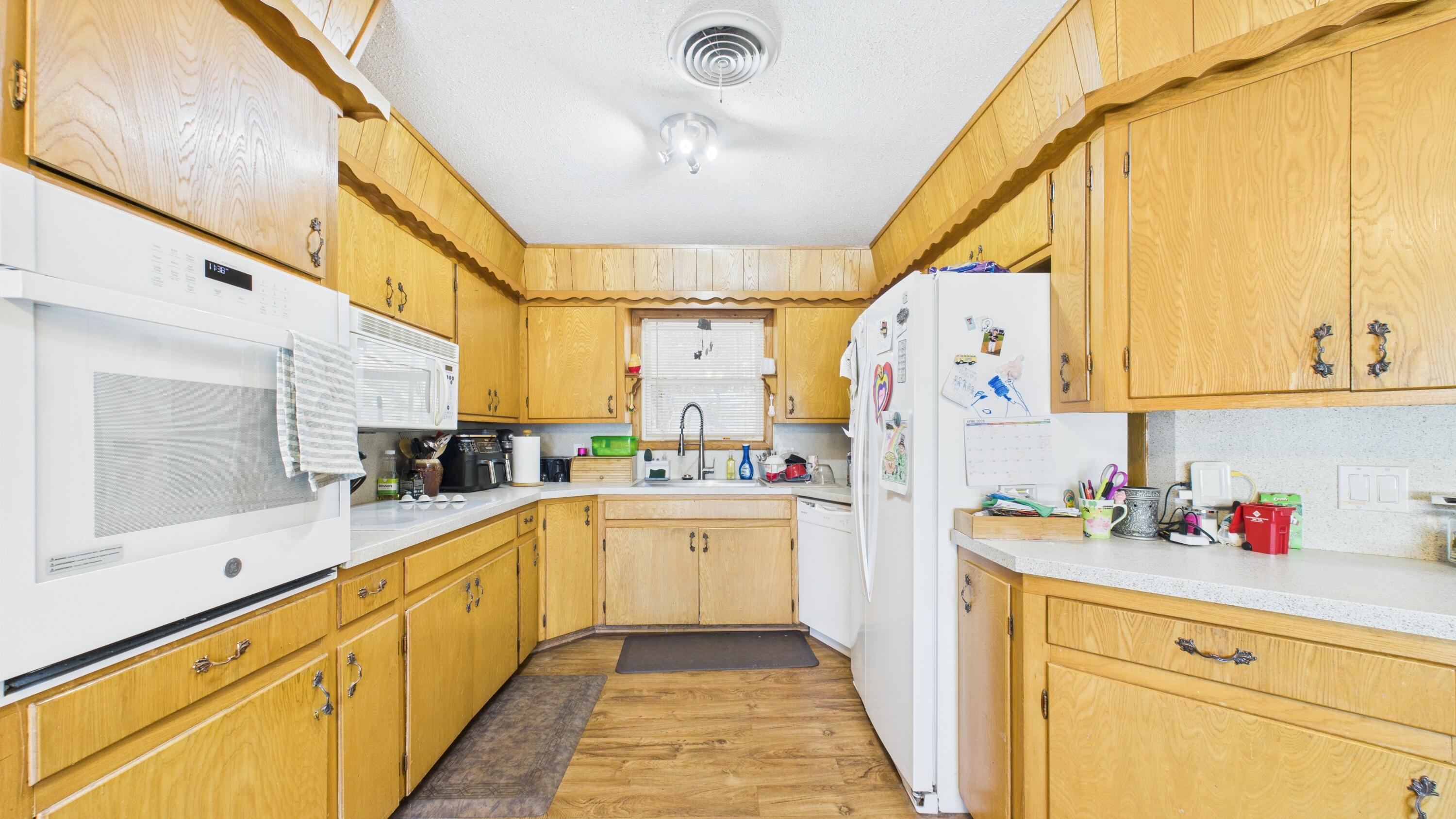 1512 Avenue K Property Photo 19