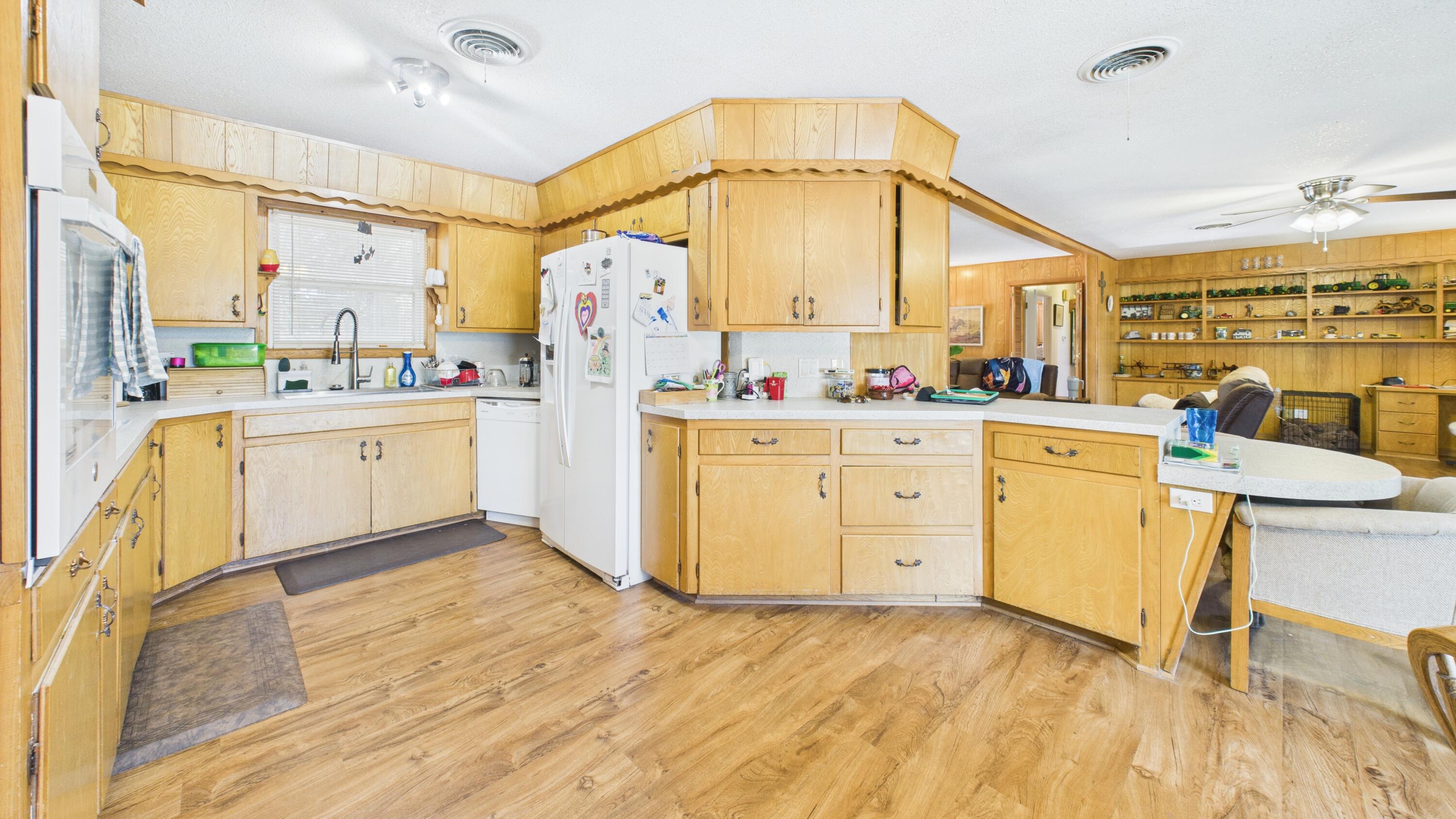 1512 Avenue K Property Photo 20