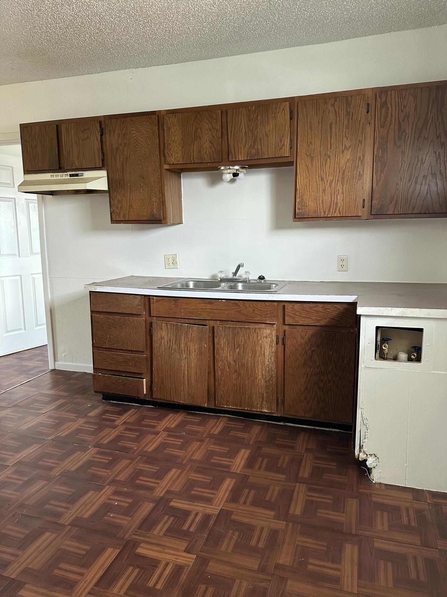 1301 53rd Street Property Photo 9