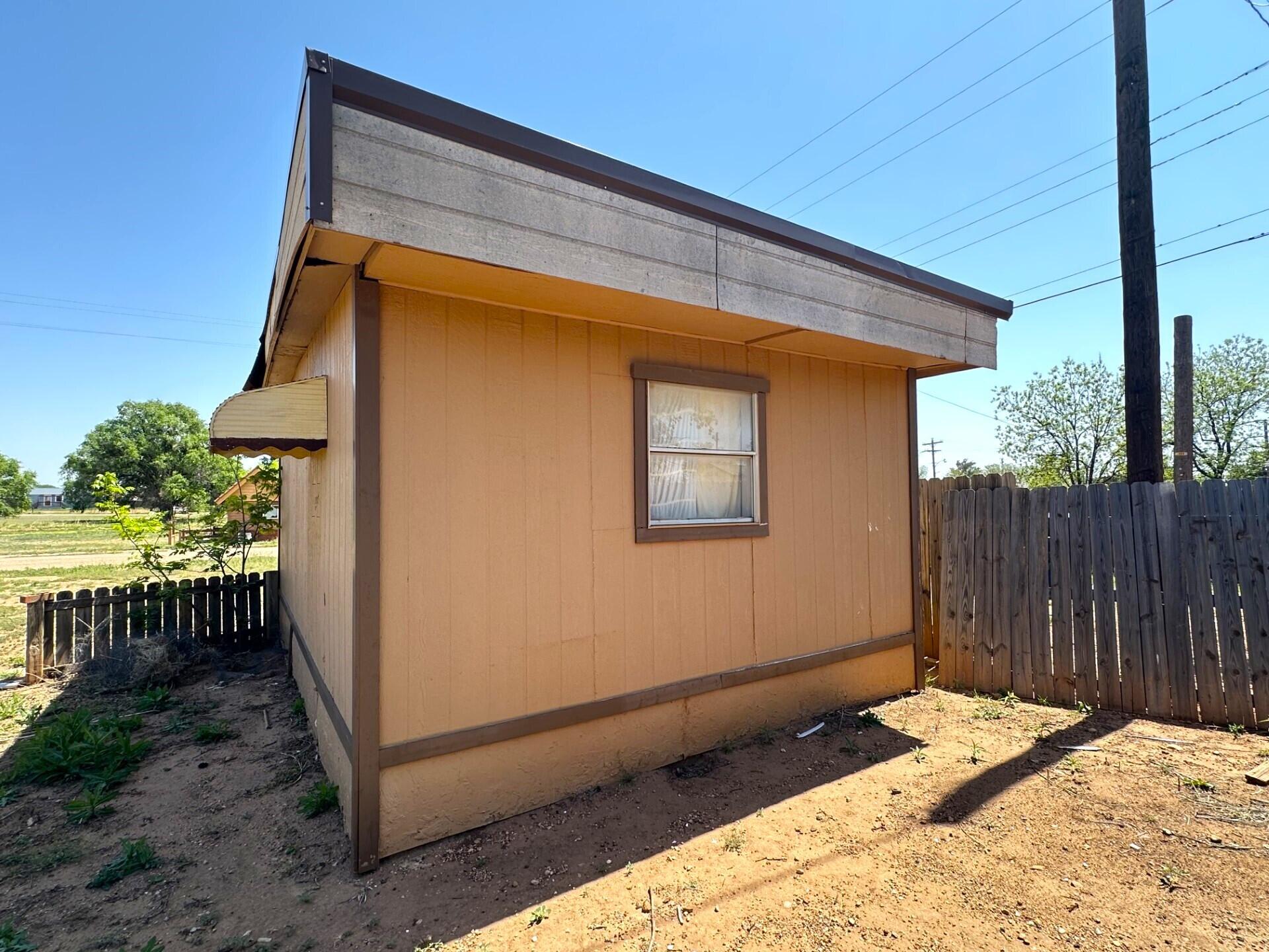 415 Cowan Avenue Property Photo 18