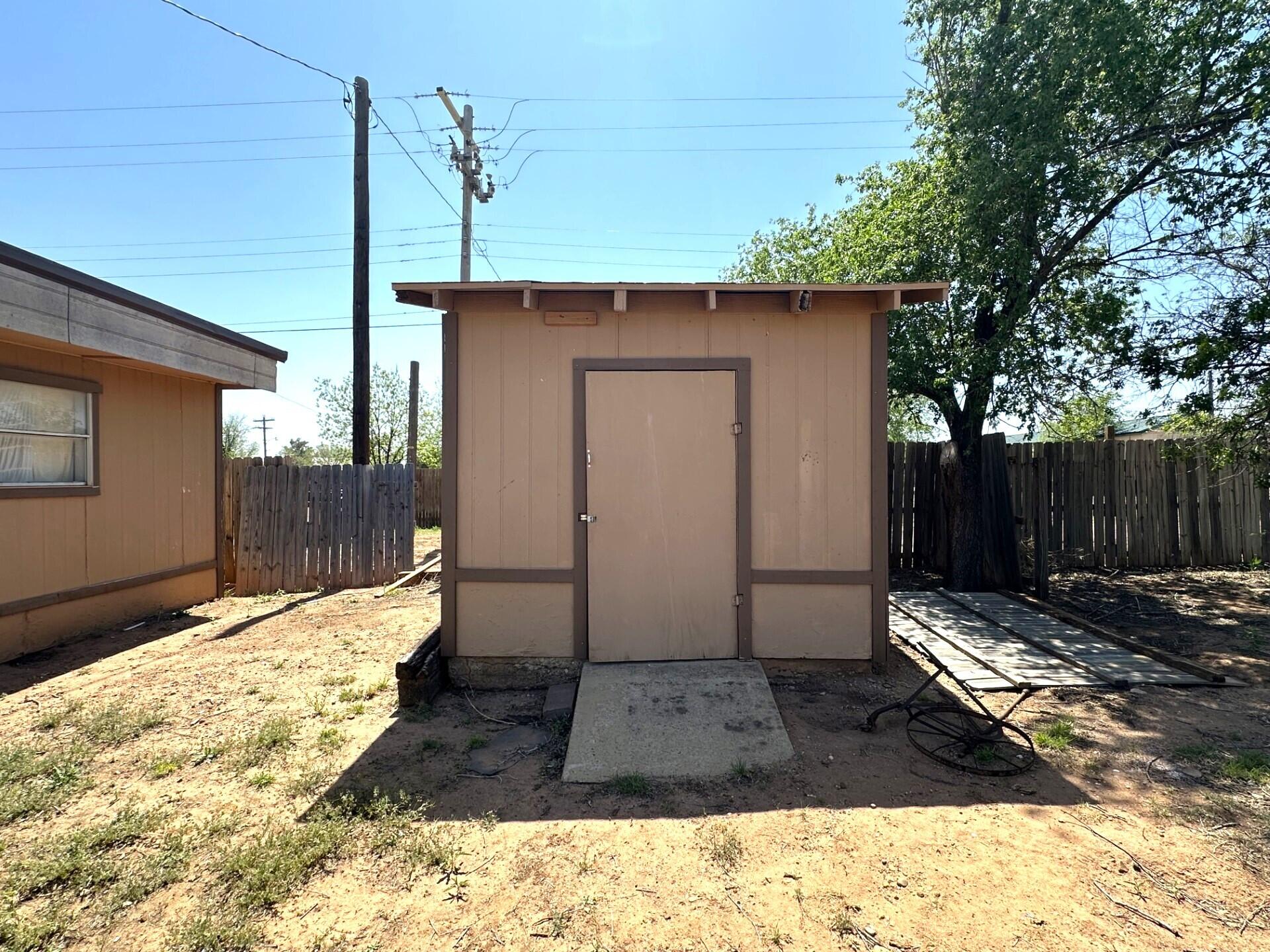 415 Cowan Avenue Property Photo 19