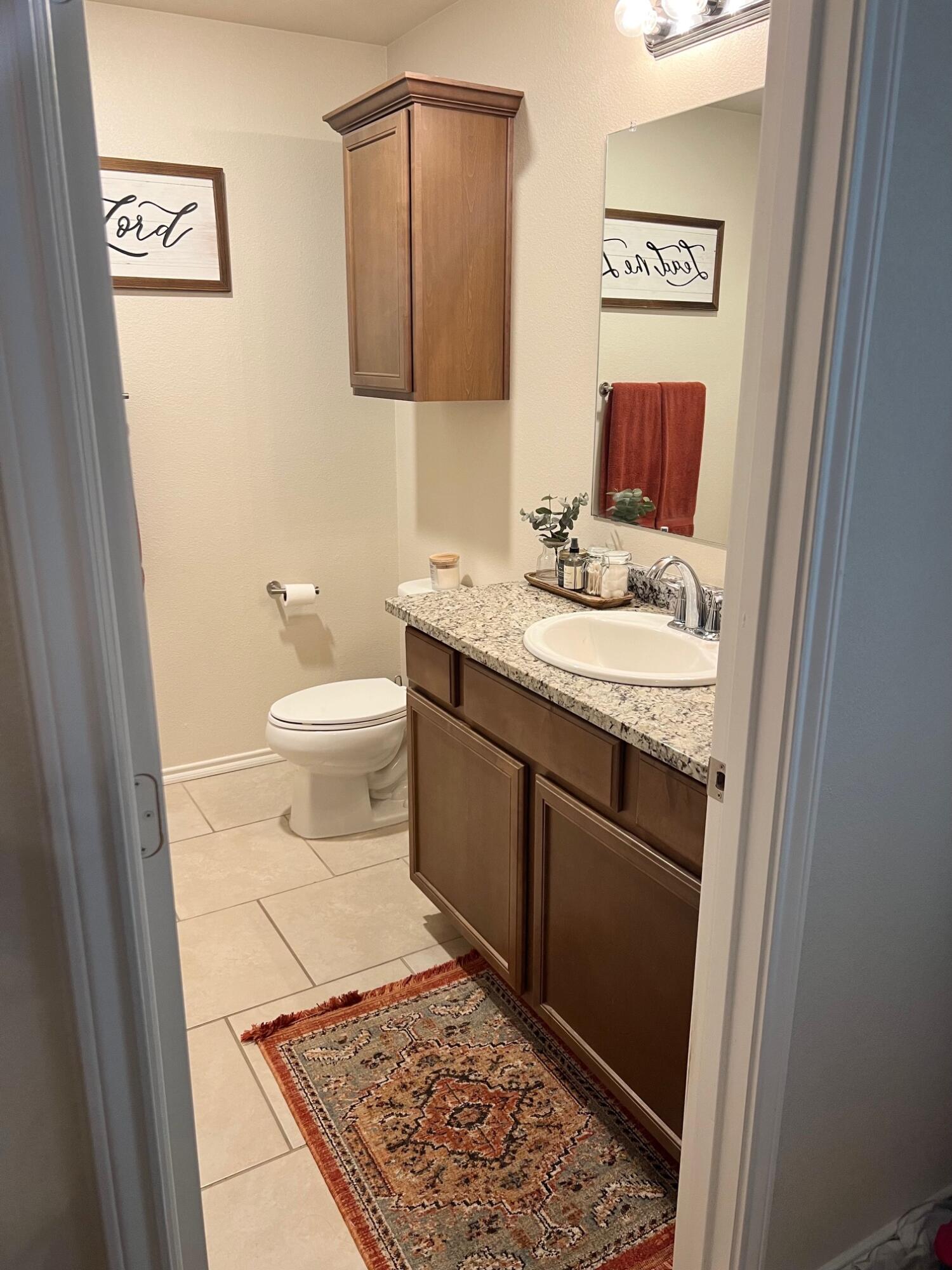 7022 34th Place Property Photo 11