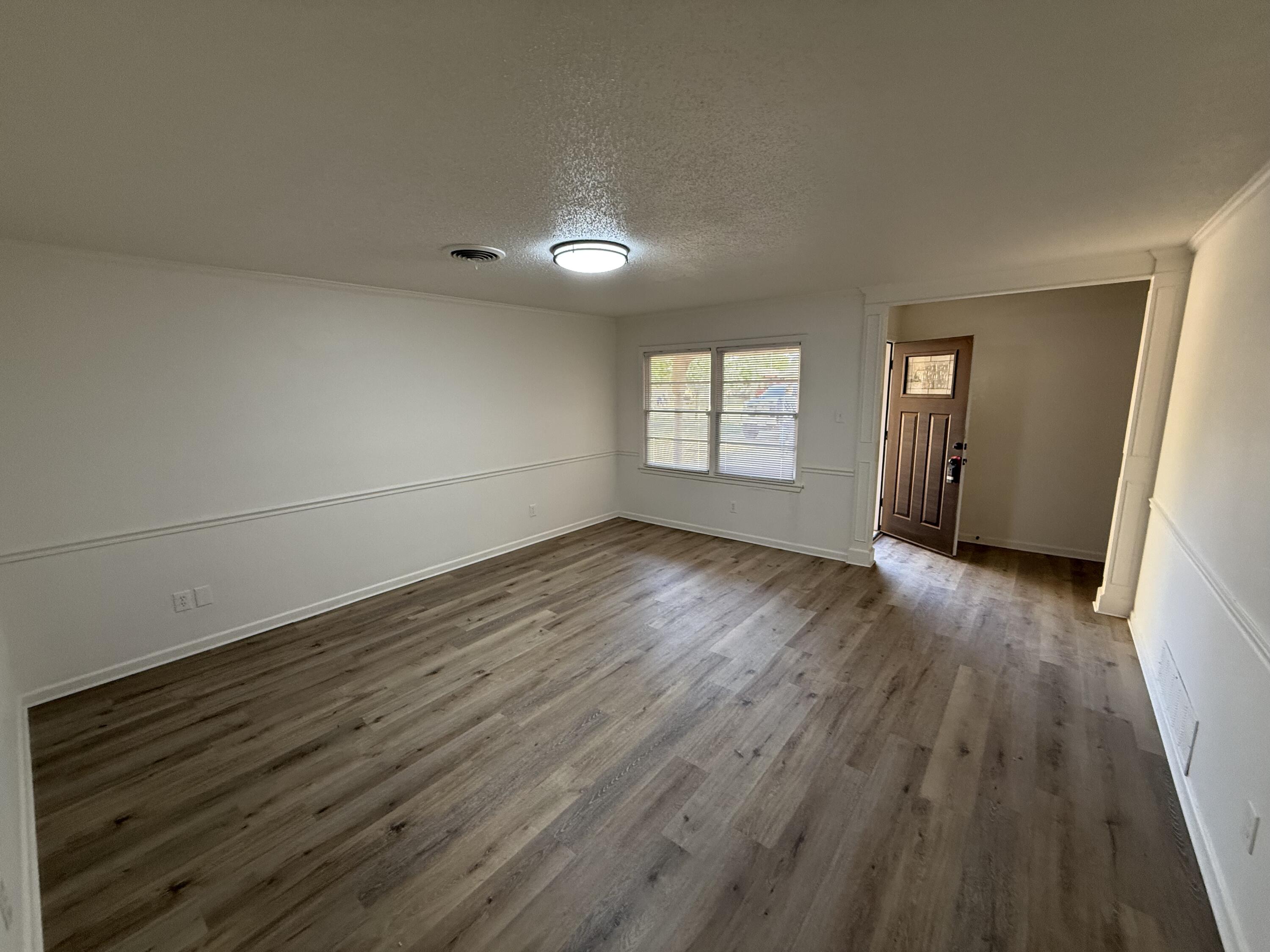 5431 9th Street Property Photo 14