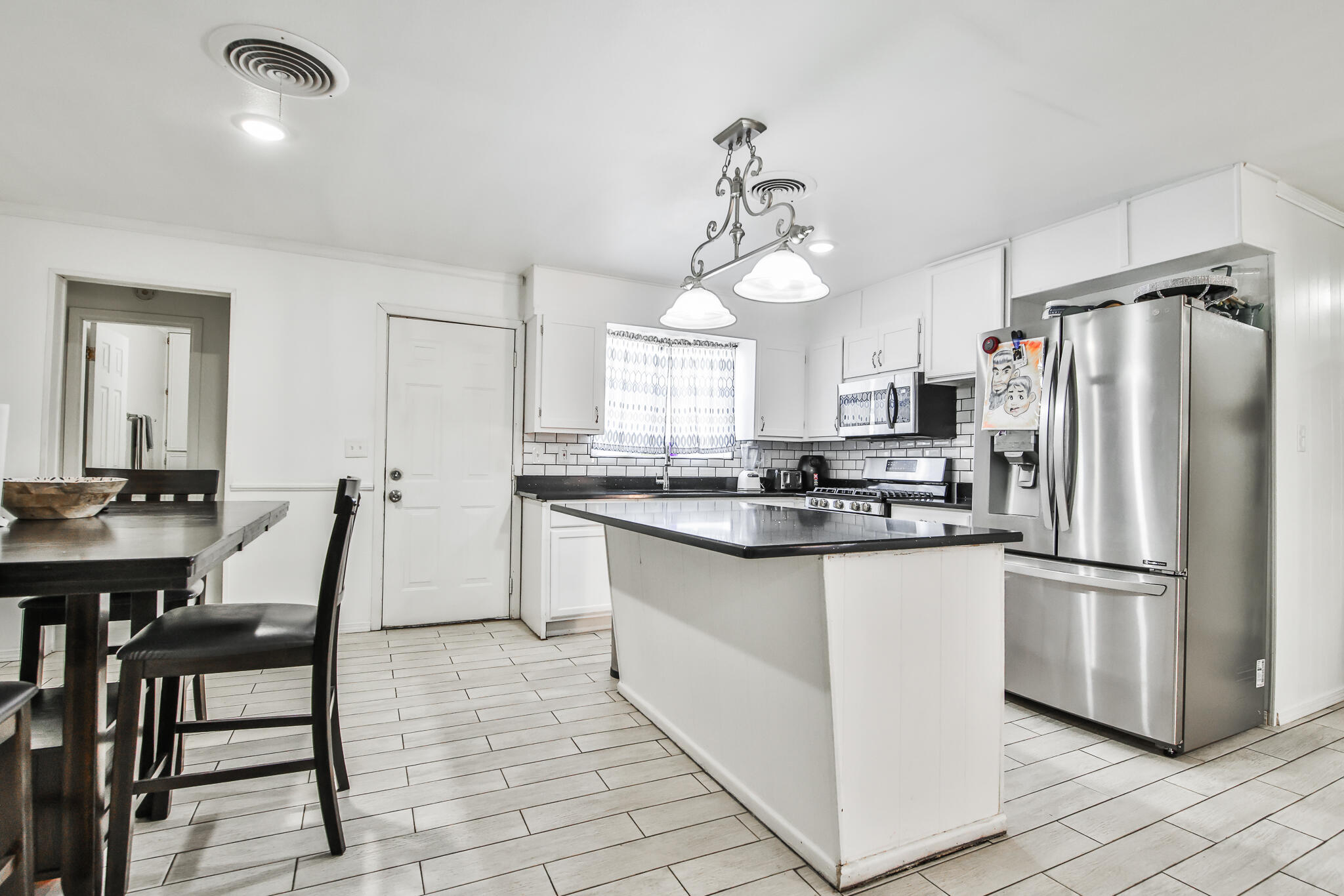 904 Tulane Street Property Photo 4