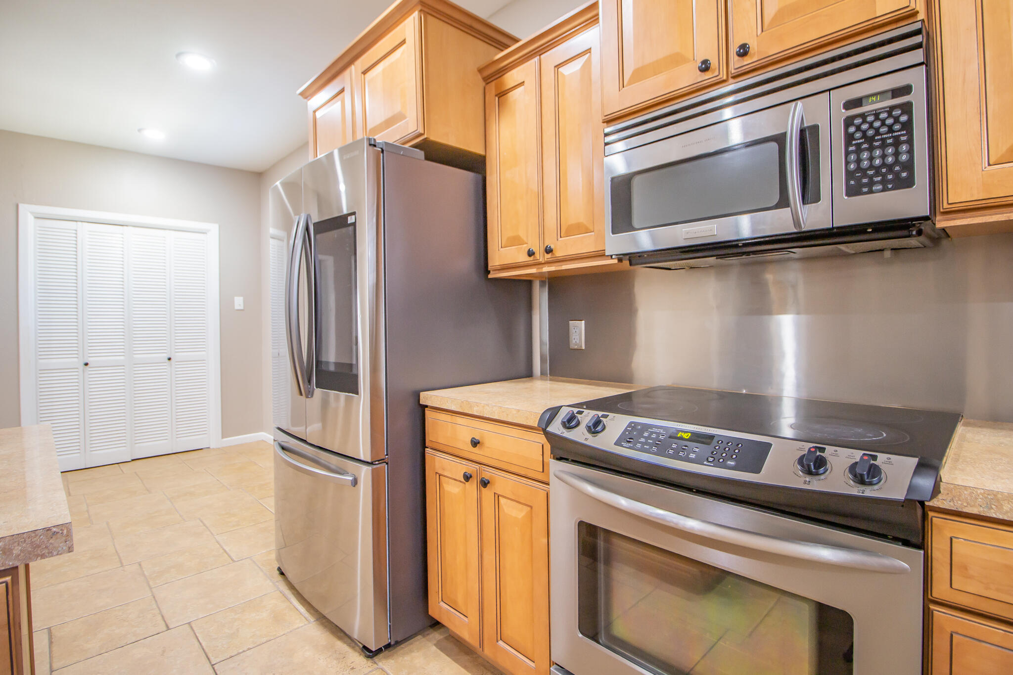 4831 10th Street Property Photo 14