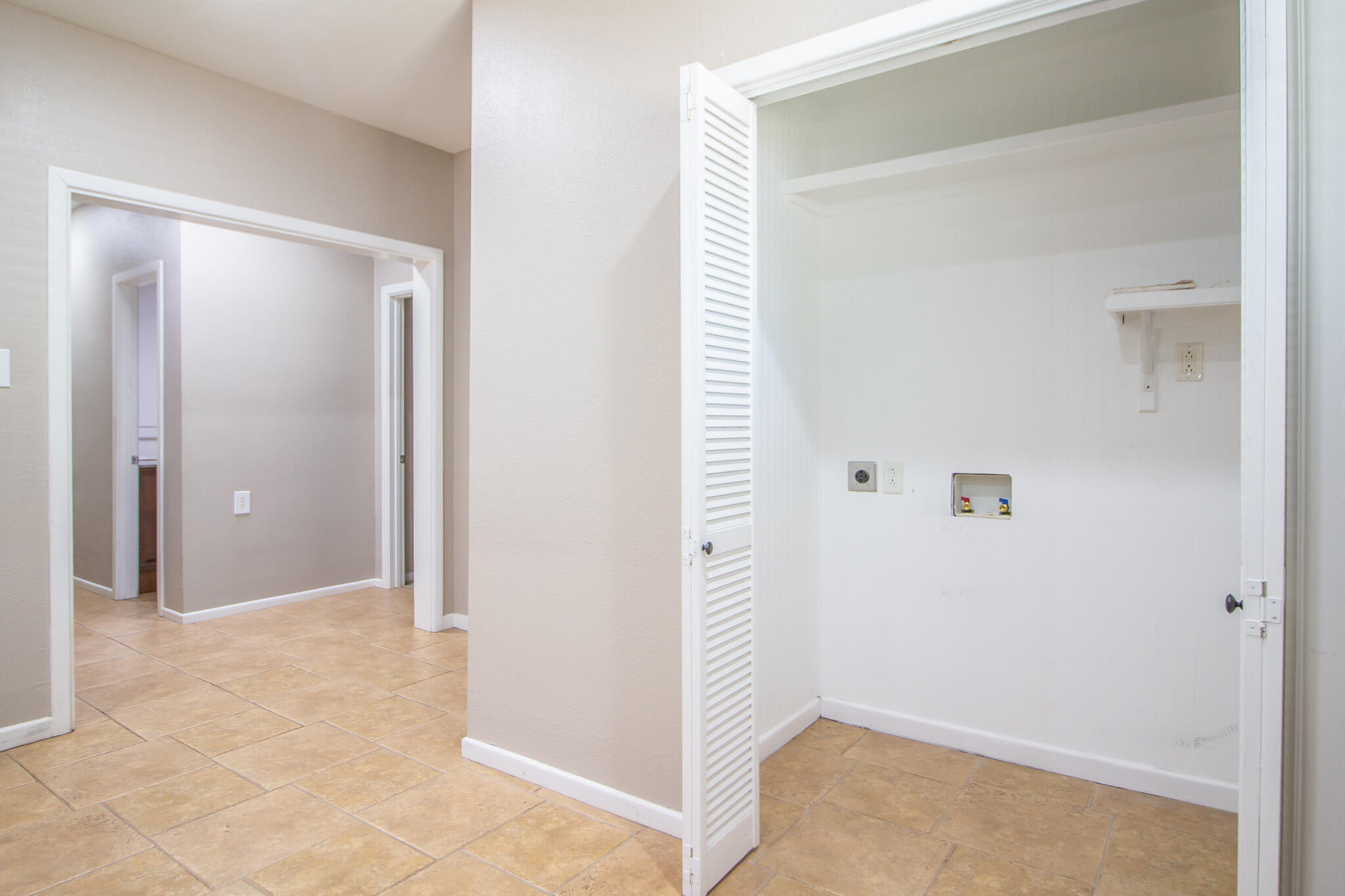 4831 10th Street Property Photo 15