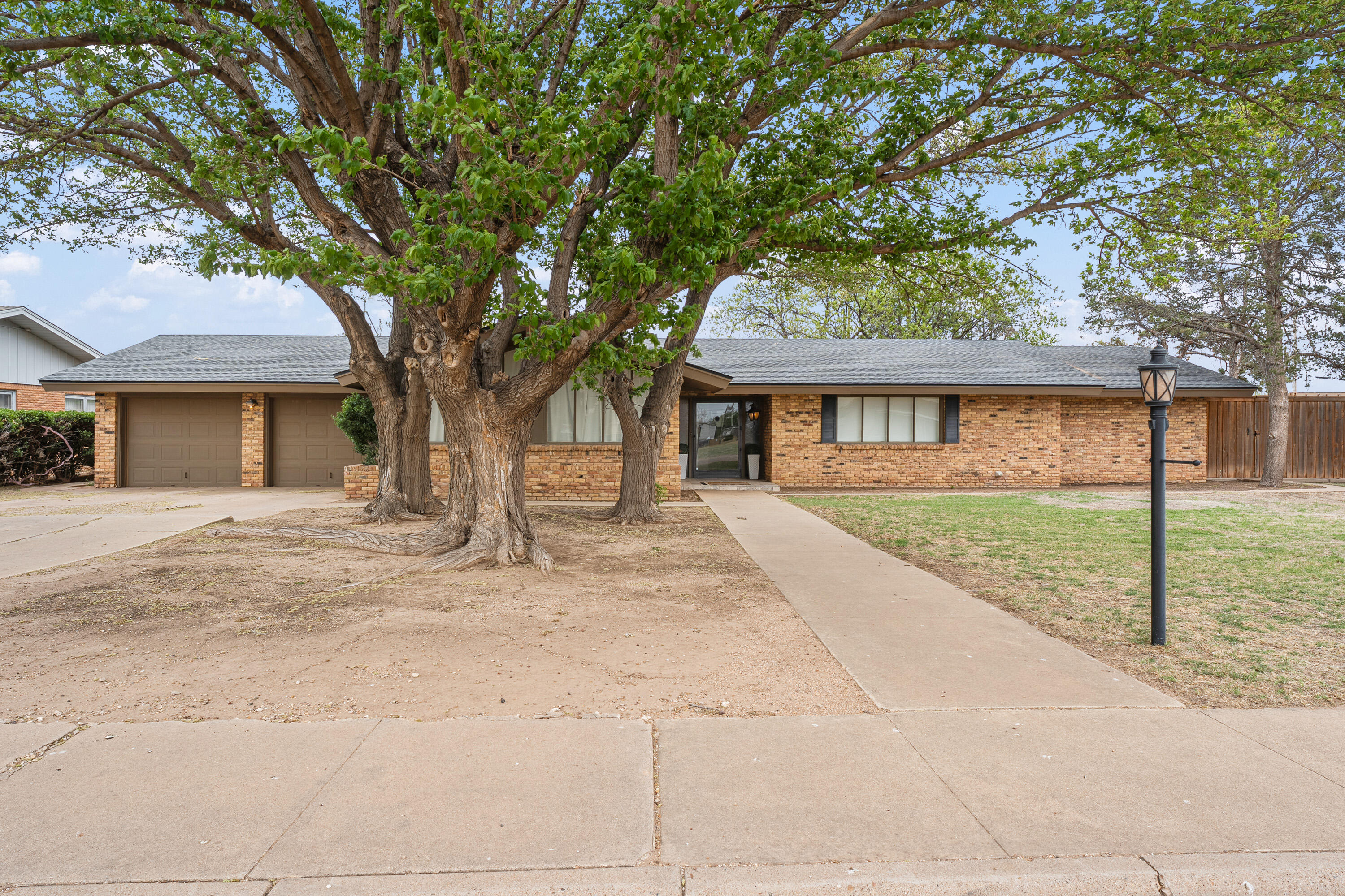 1304 Ave J Property Photo 1