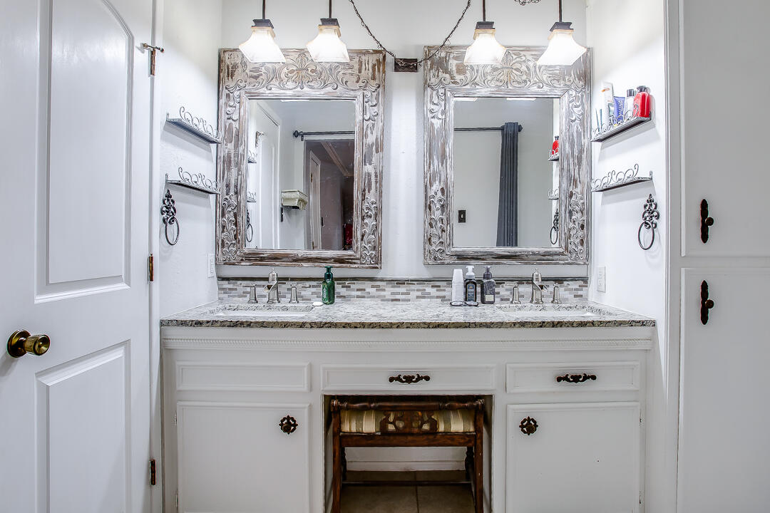 5411 89th Street Property Photo 15