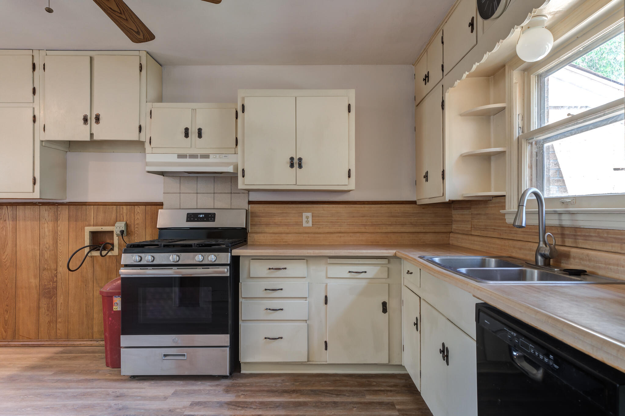 2507 32nd Street Property Photo 15