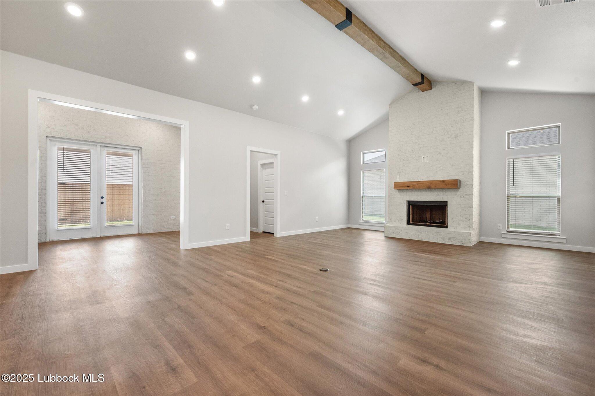 5403 106th Street Property Photo 4