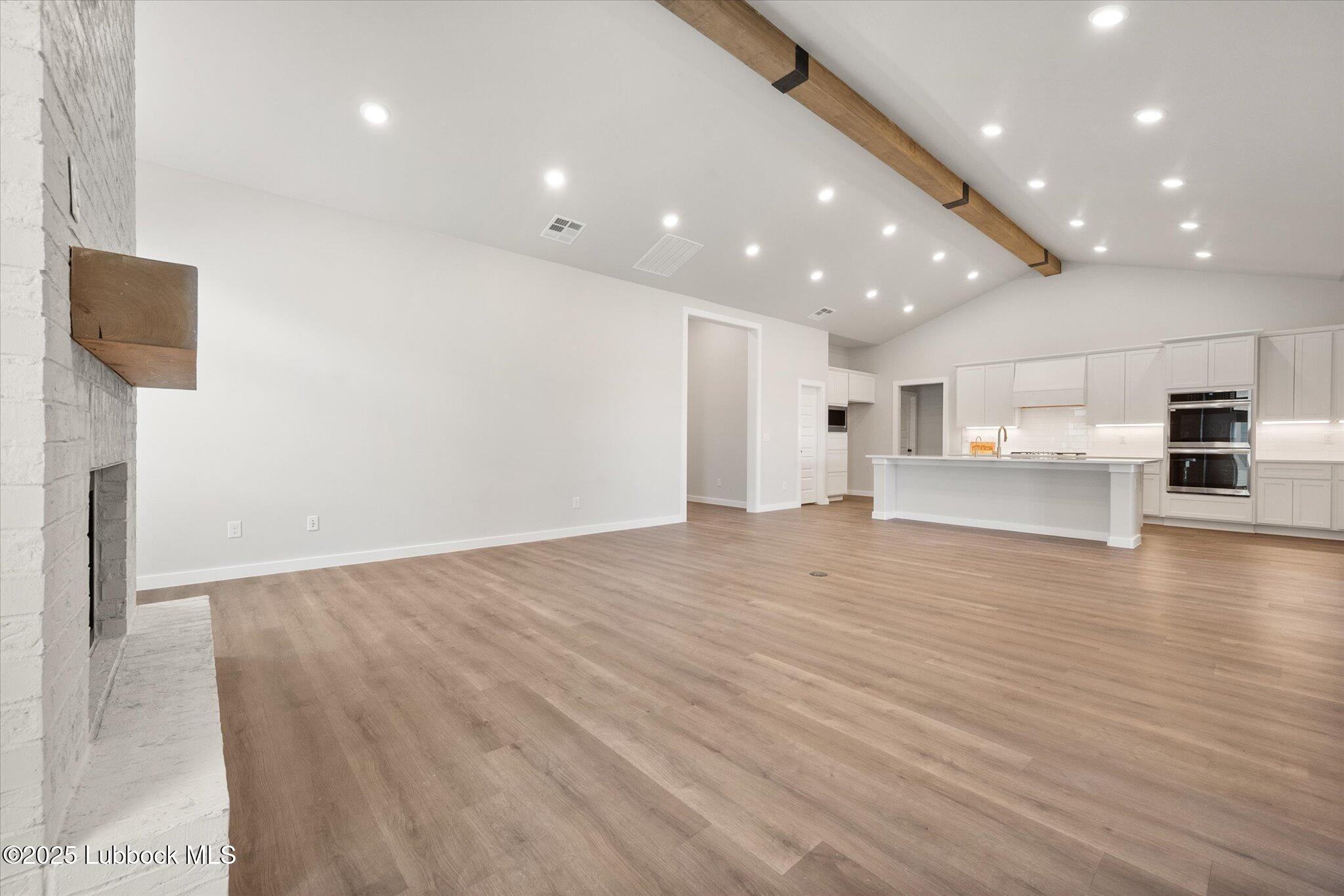 5403 106th Street Property Photo 6