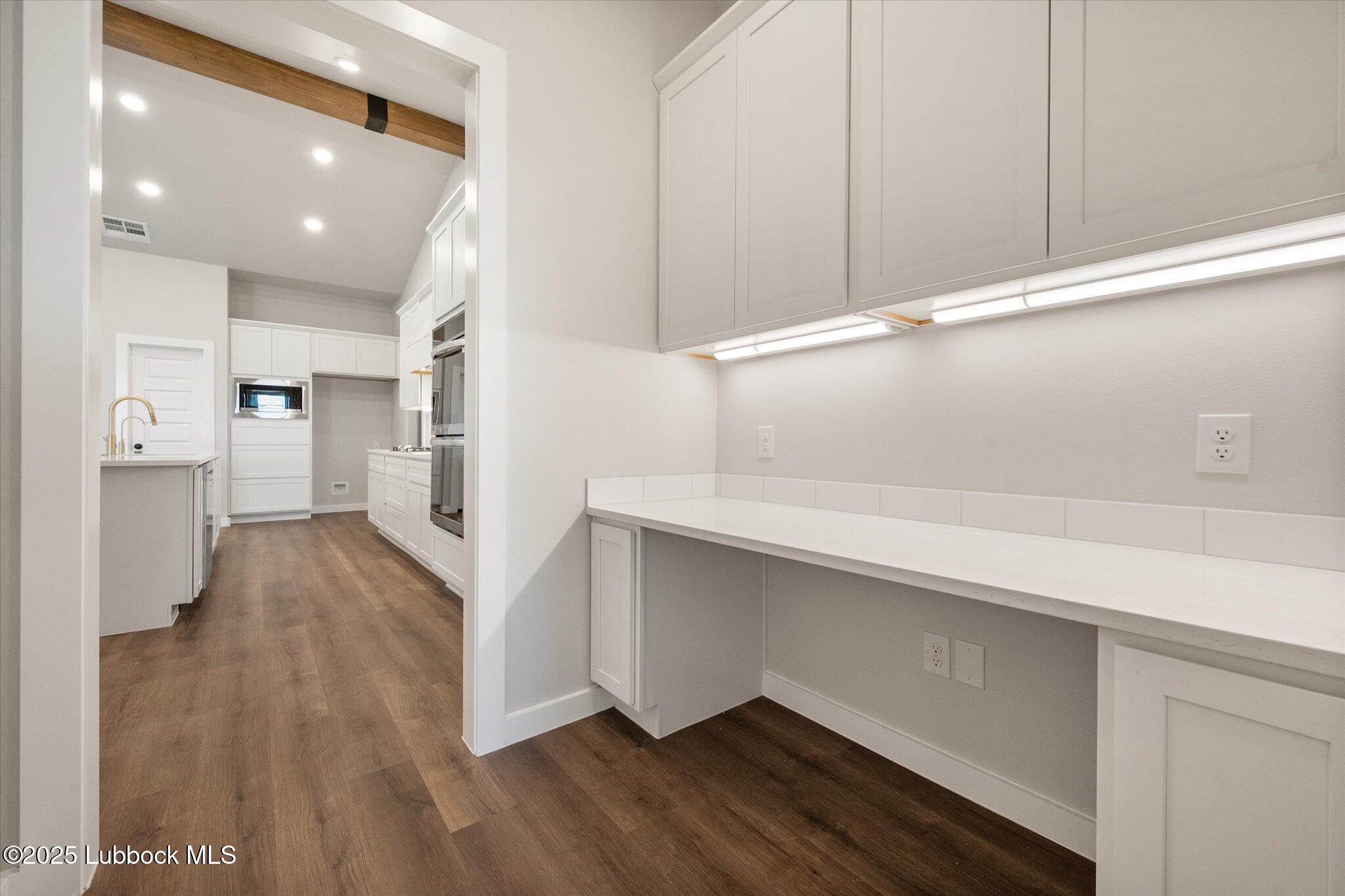 5403 106th Street Property Photo 16