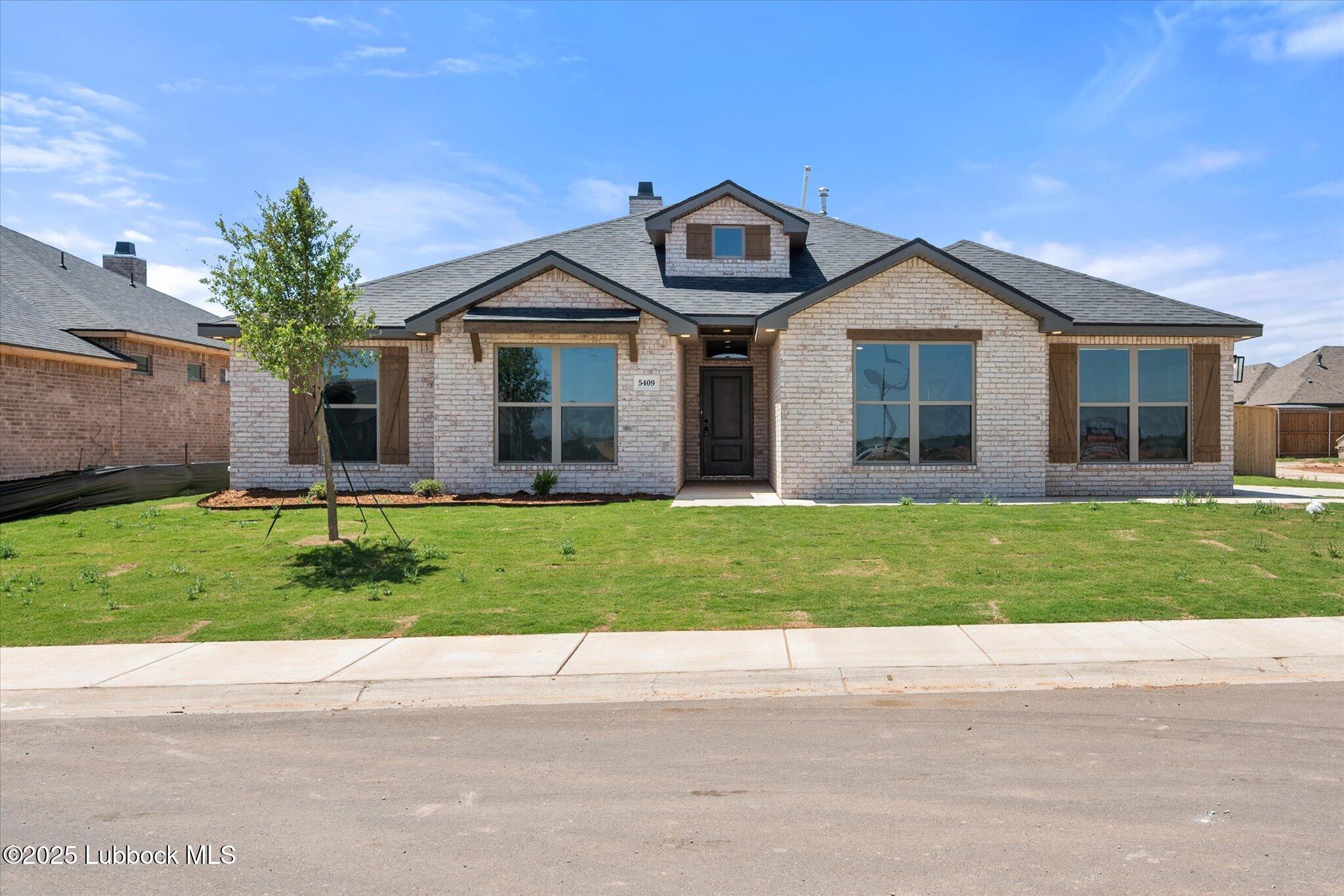 5409 109th Street Property Photo 1