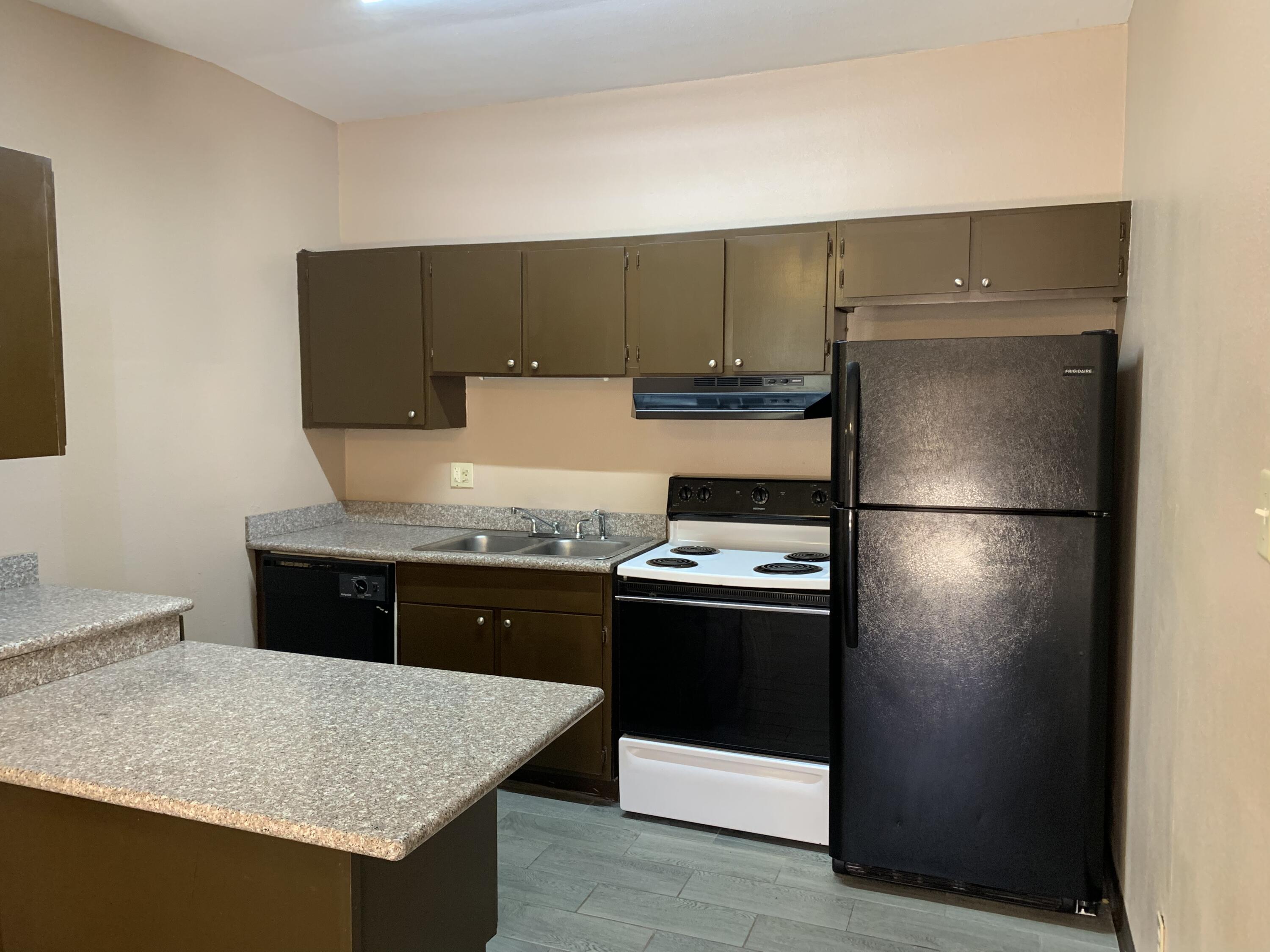 226 Cherry Street, 14 Property Photo 1