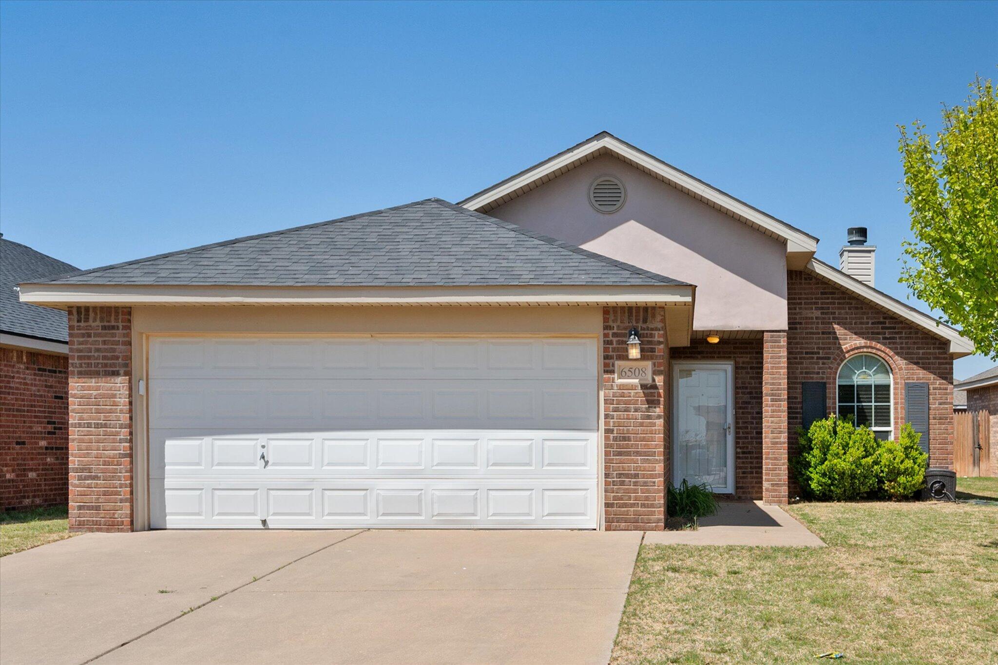 6508 94th Street Property Photo 2